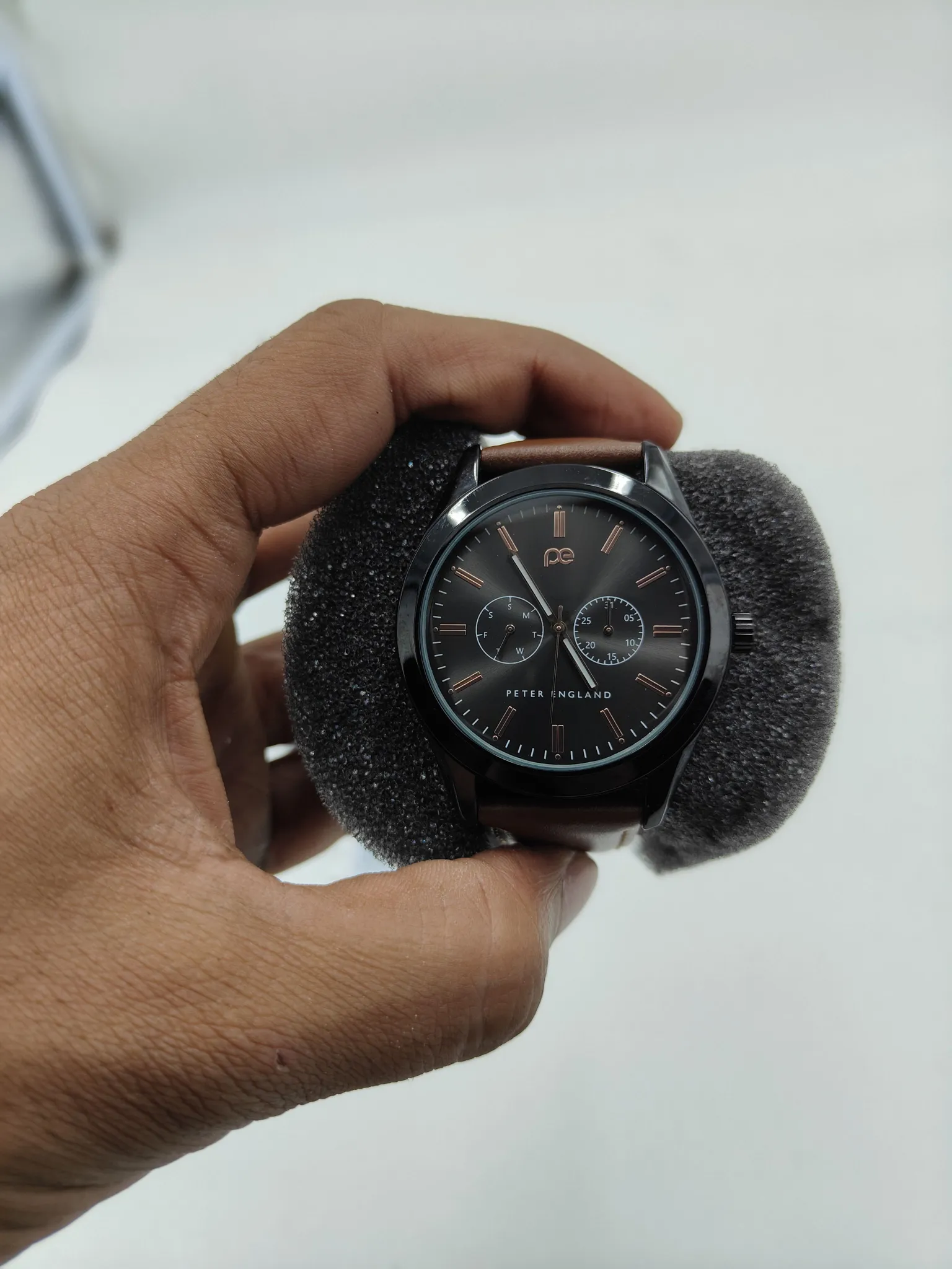 Peter England New Men Analogue Watch Black Brown Leather