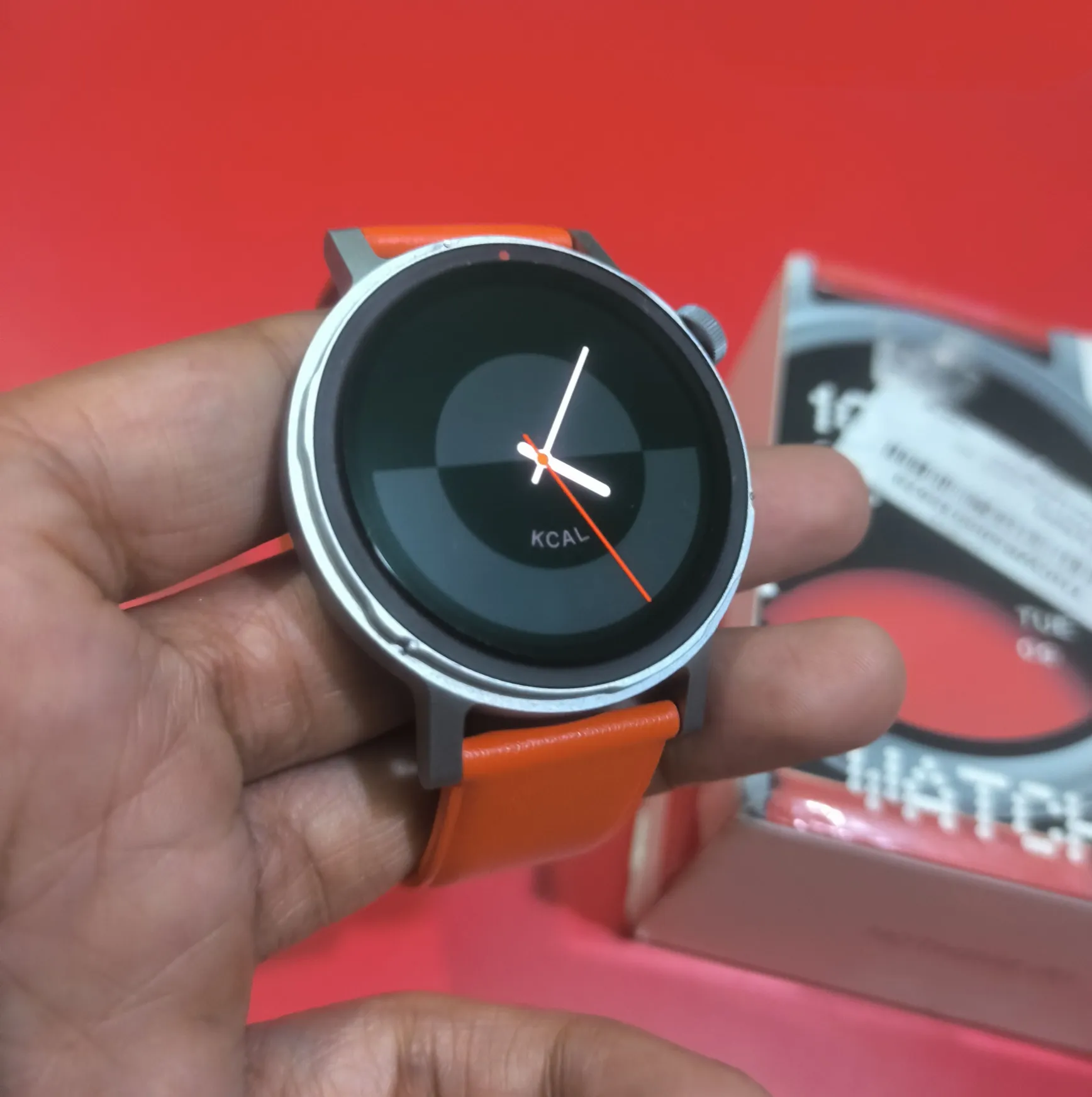 Buy used CMF By Nothing Watch Pro 2 Smartwatch GPS AMOLED Pre-owned online on Resellpur
