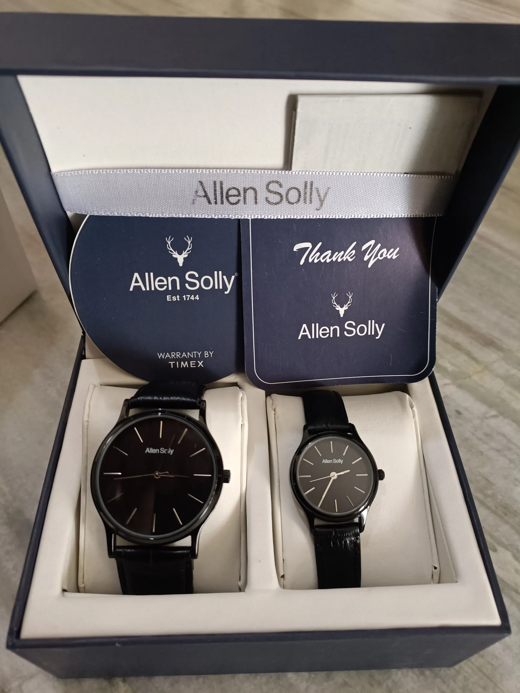Allen Solly Couples' Analog Watch With Black Leather Strap