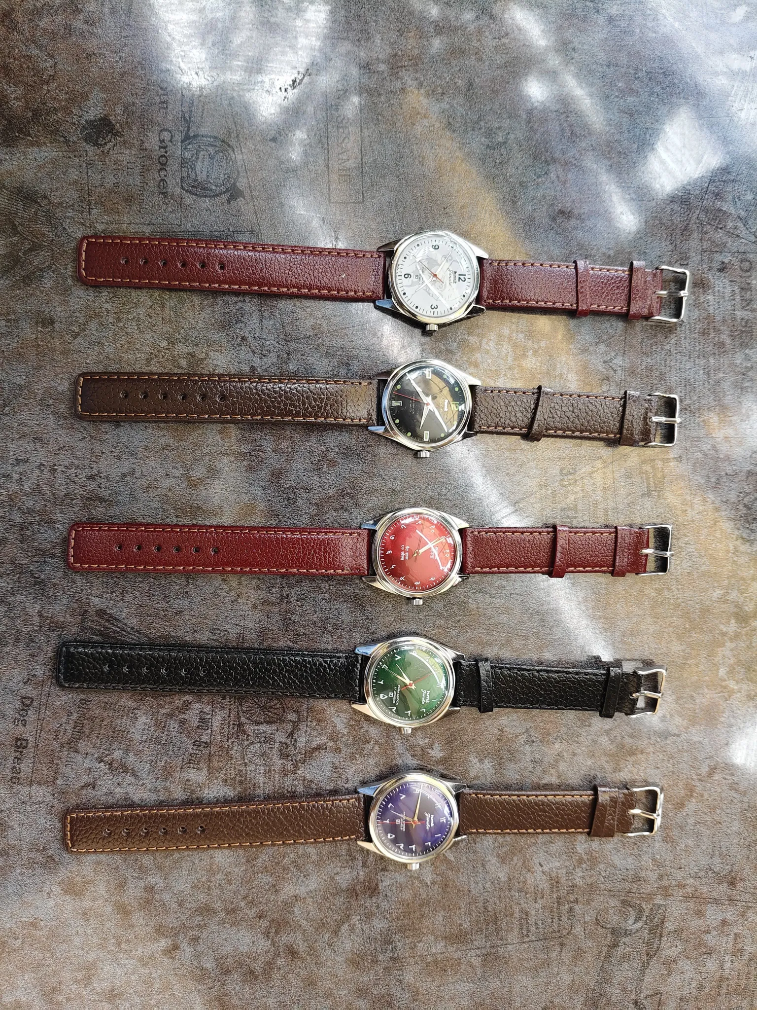 Buy used HMT Refurbished Men's Mechanical Watch Set | Multi-color Leather Straps | Limited Edition online on Resellpur