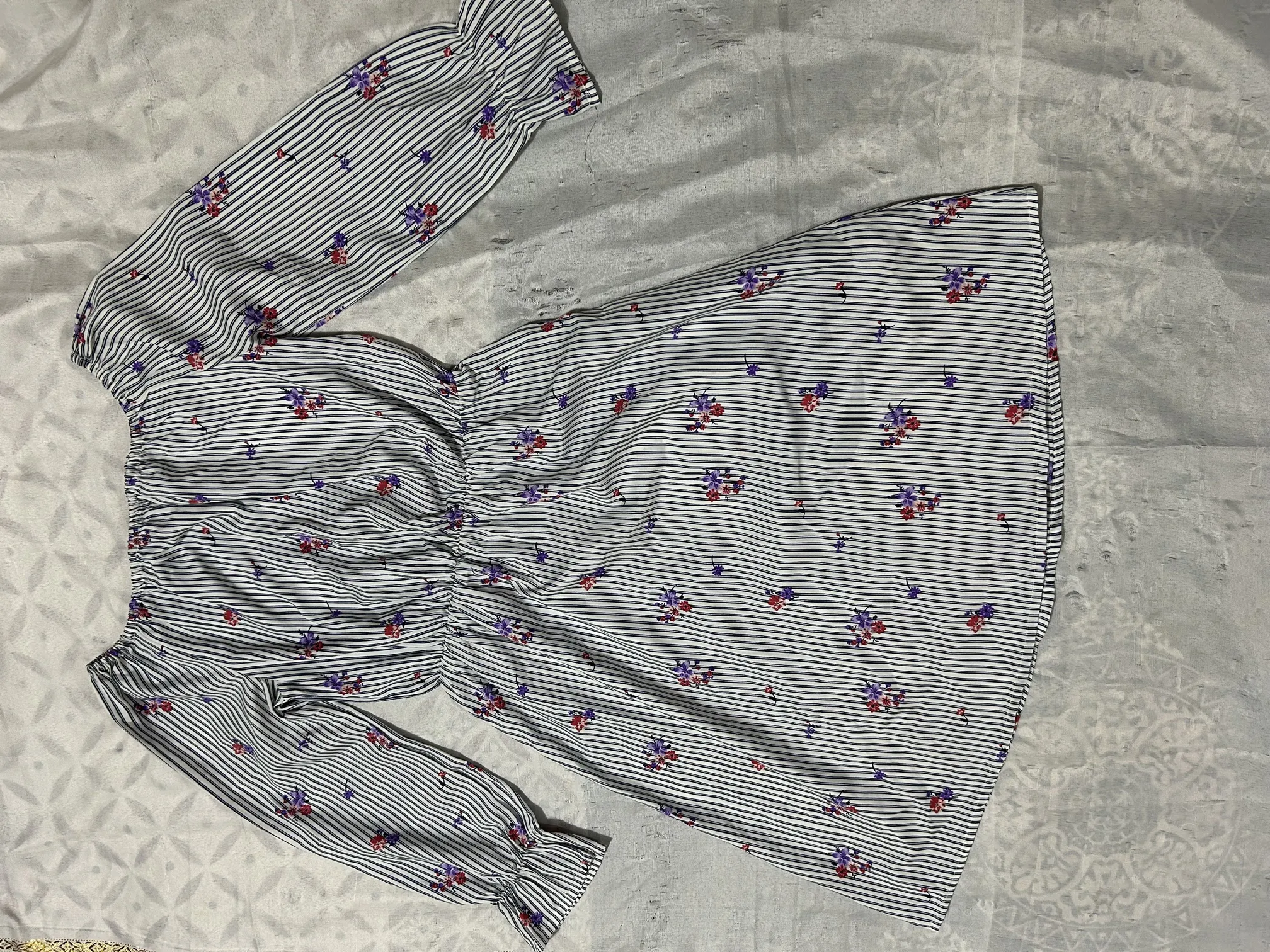 Chic Women's S/M Lightweight Floral Mini Dress - Elastic Waist - Light Blue