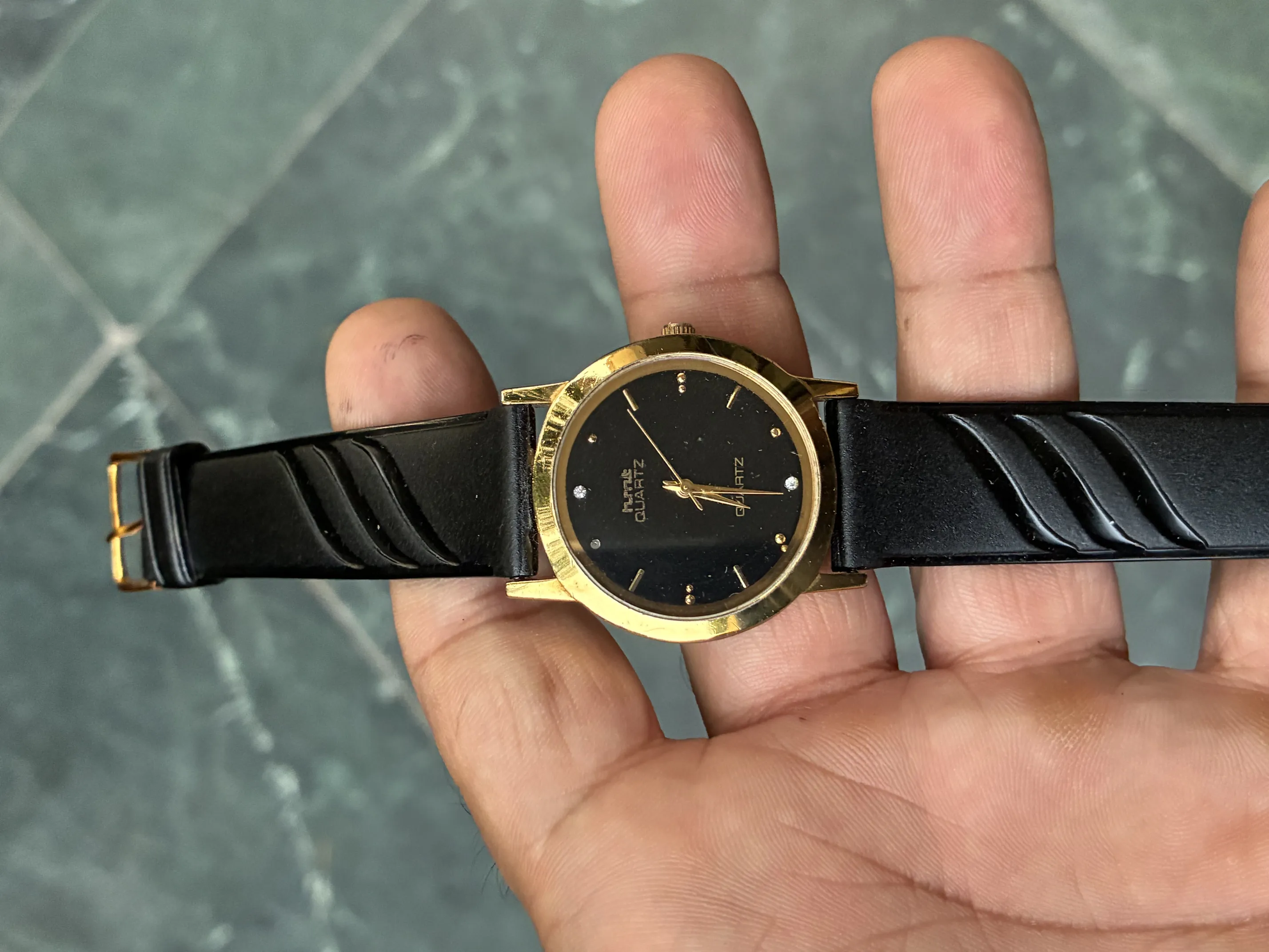 Buy used HMT Vintage Quartz Wristwatch Gold Black Dial Silicon Strap online on Resellpur
