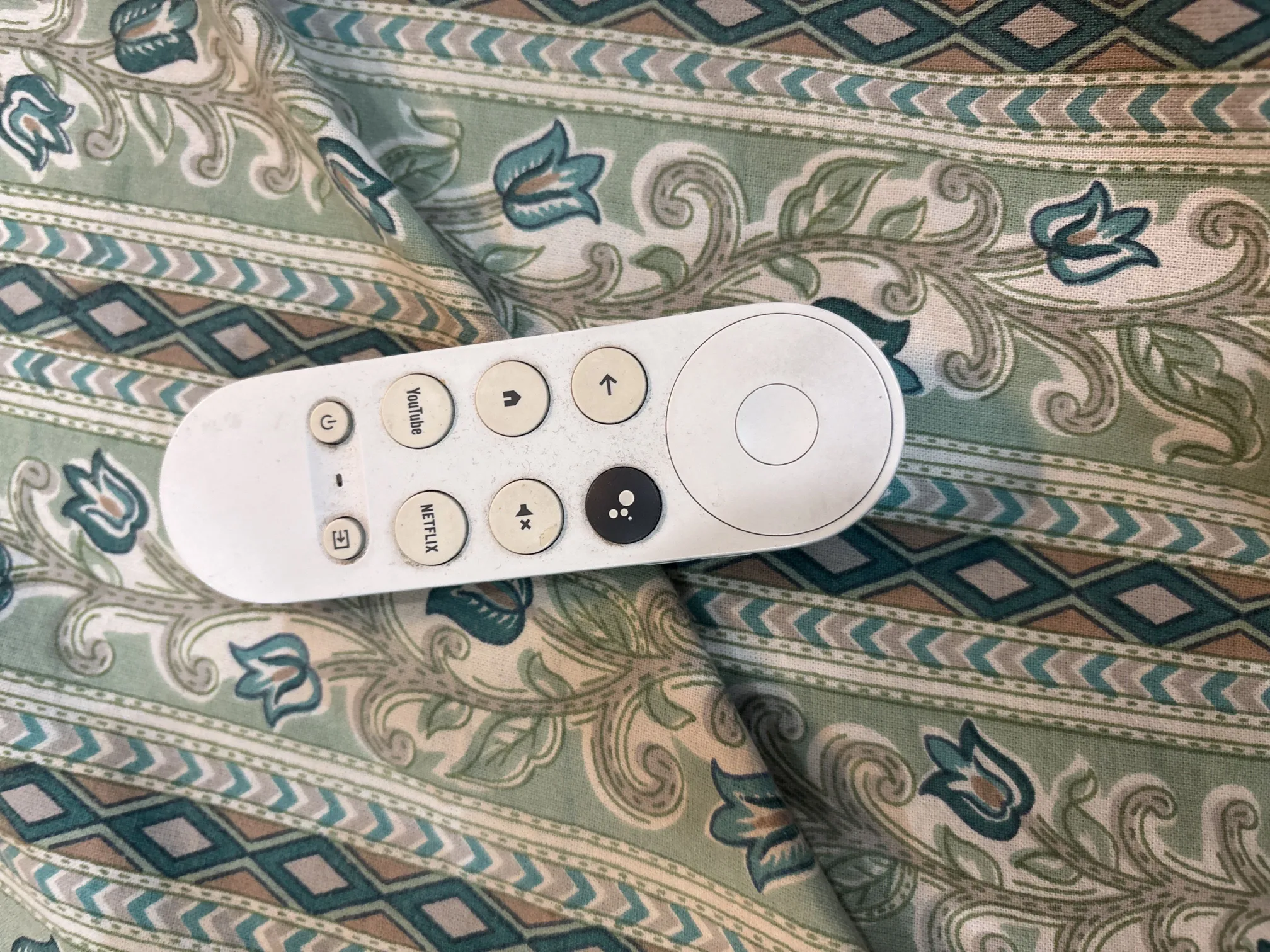 Buy used Google Chromecast Used Electronics White Remote Control online on Resellpur