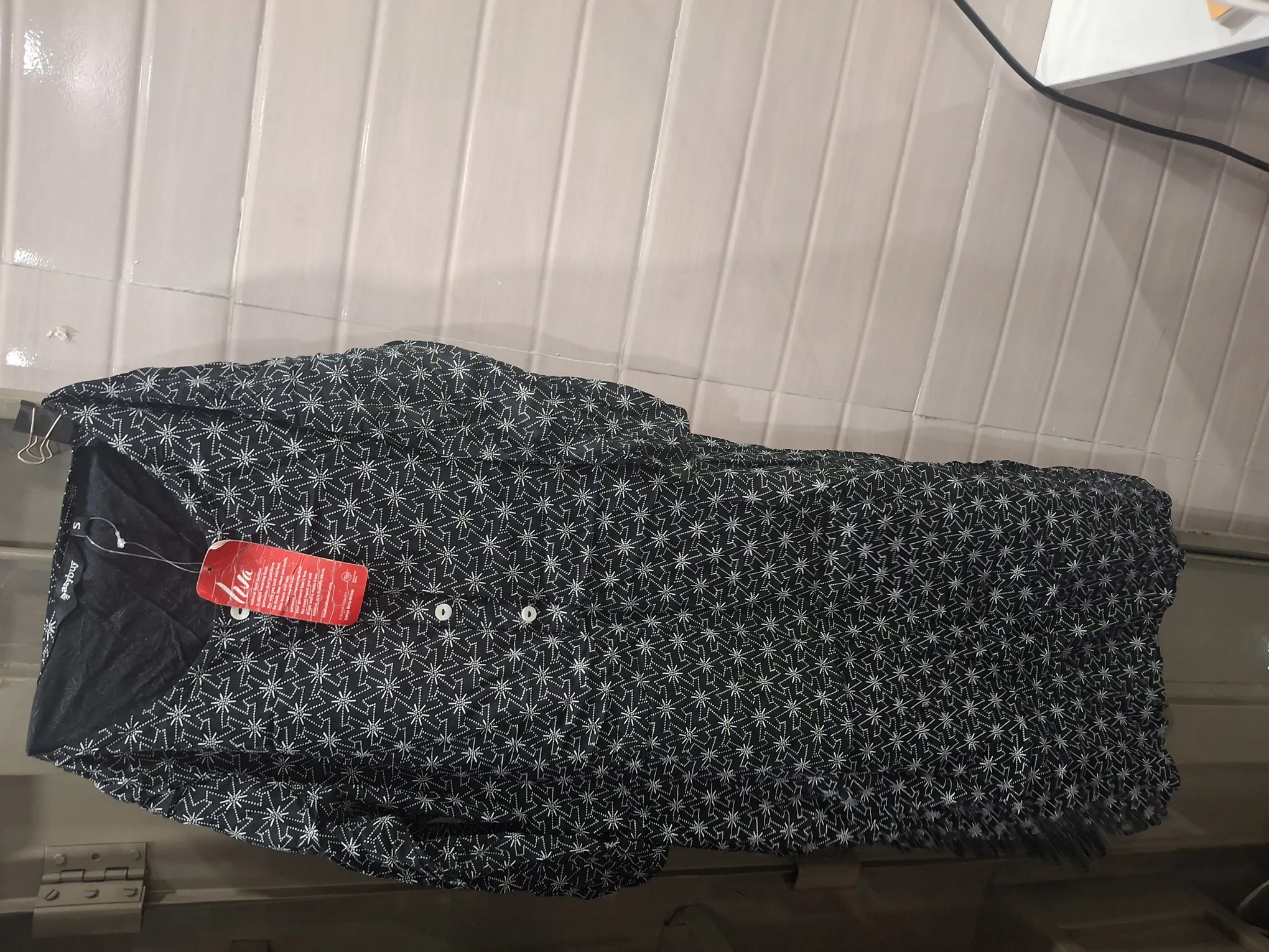 Buy used Kurta New Women's Kurta Black, White S online on Resellpur