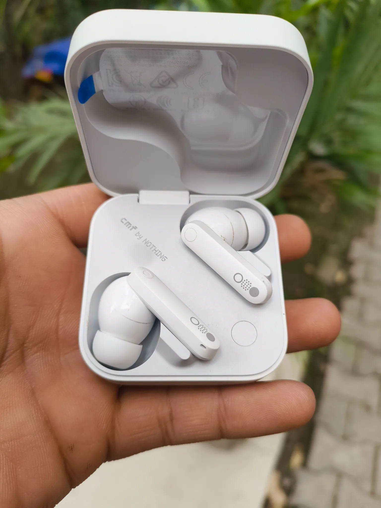 Buy used Nothing ear 2 online on Resellpur