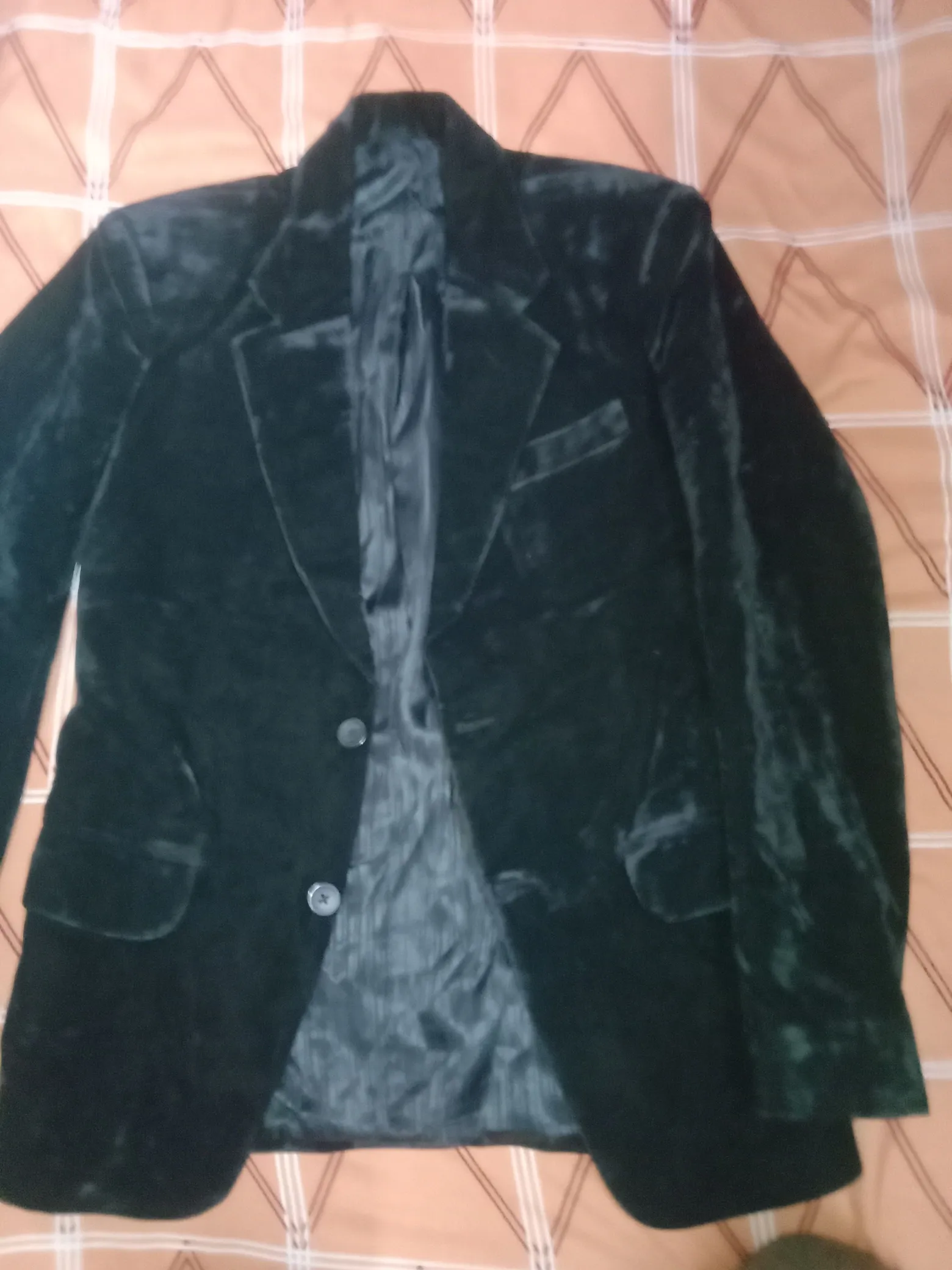 Men's Velvet Black Coat M/L - Elegant Style