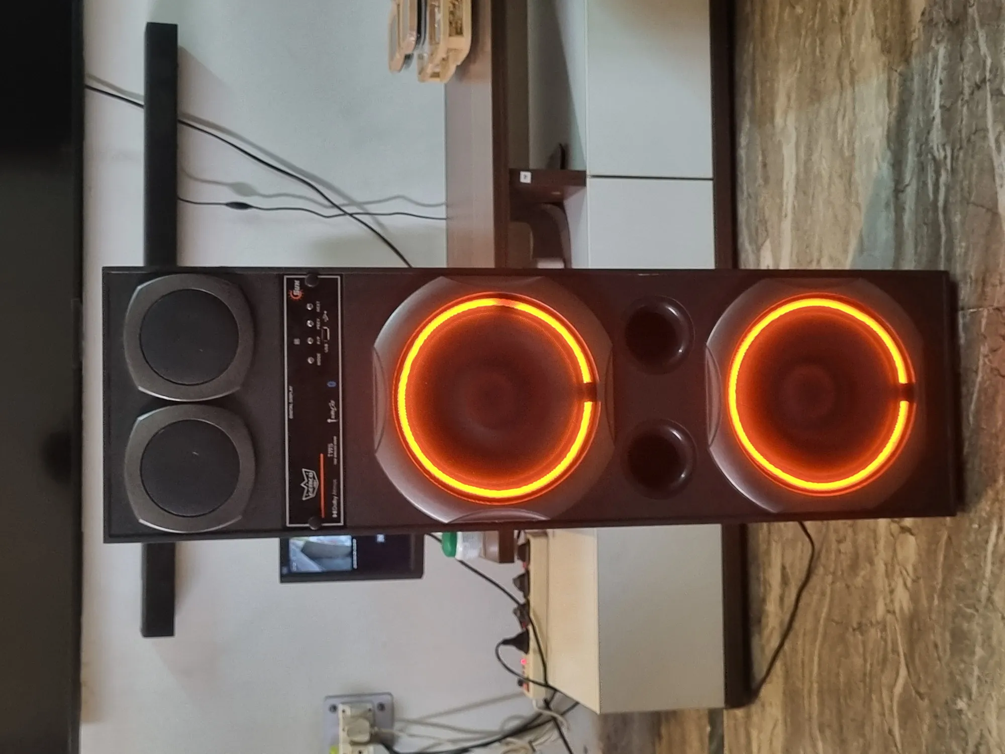 Buy used Gemco Sun Tower Speaker - High Bass Dual Subwoofer System online on Resellpur