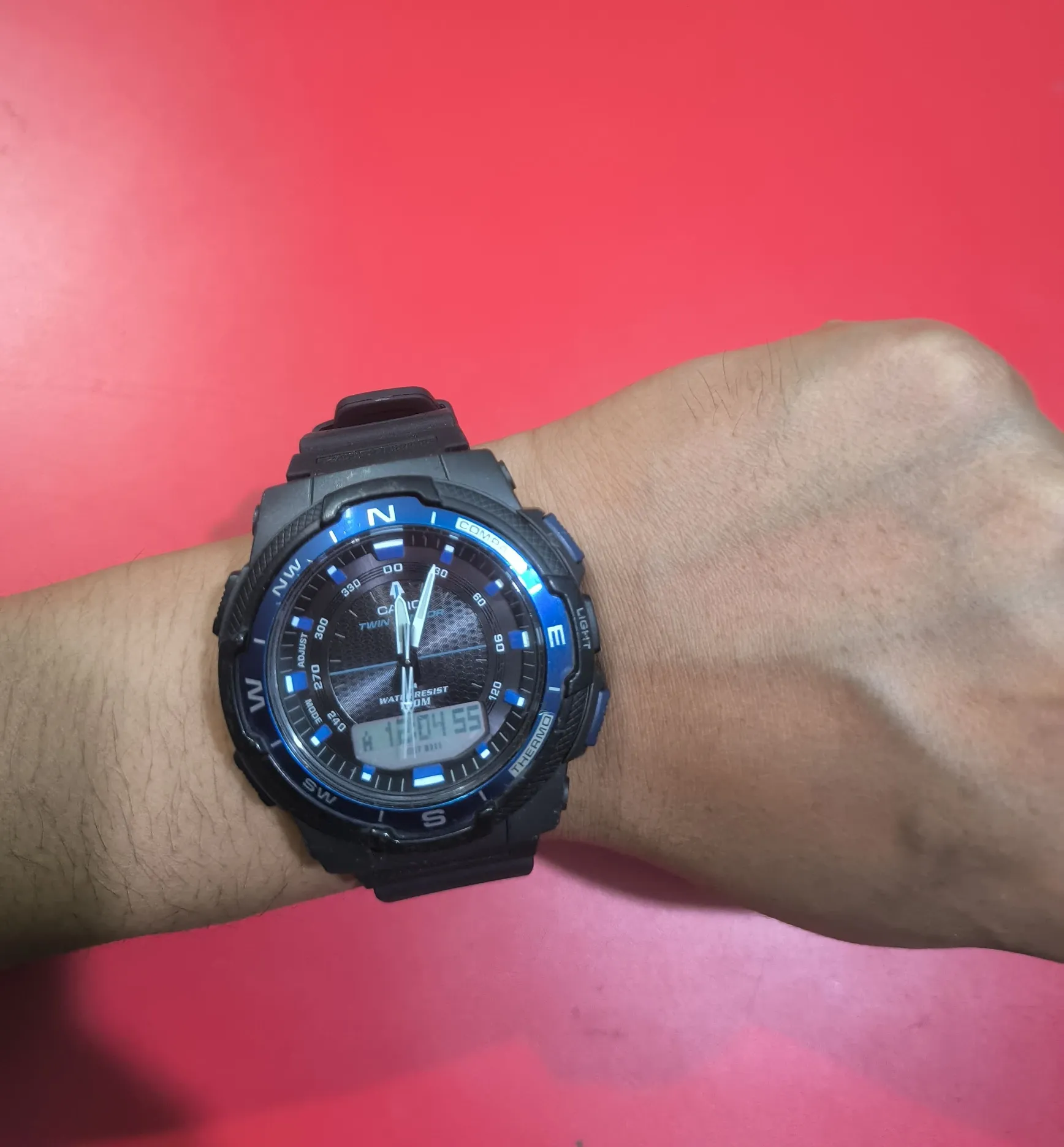 Buy used Casio Edifice EFR-539L Chronograph Watch Twin Sensor Compass Thermometer online on Resellpur