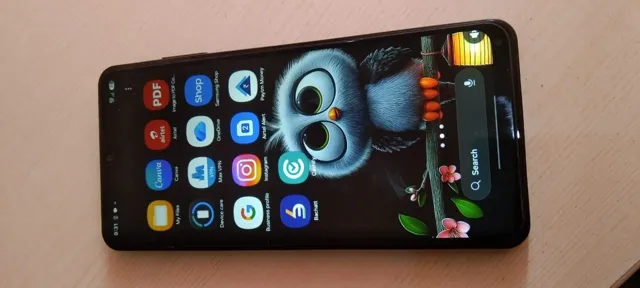 Buy used Android Smartphone 4GB RAM 128GB Black, Like New Condition With Original Box online on Resellpur