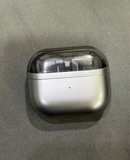 Buy used Samsung Galaxy Buds3 Pro | Used | Unisex | Earbuds | Gray | N/A | Excellent Sound Quality online on Resellpur