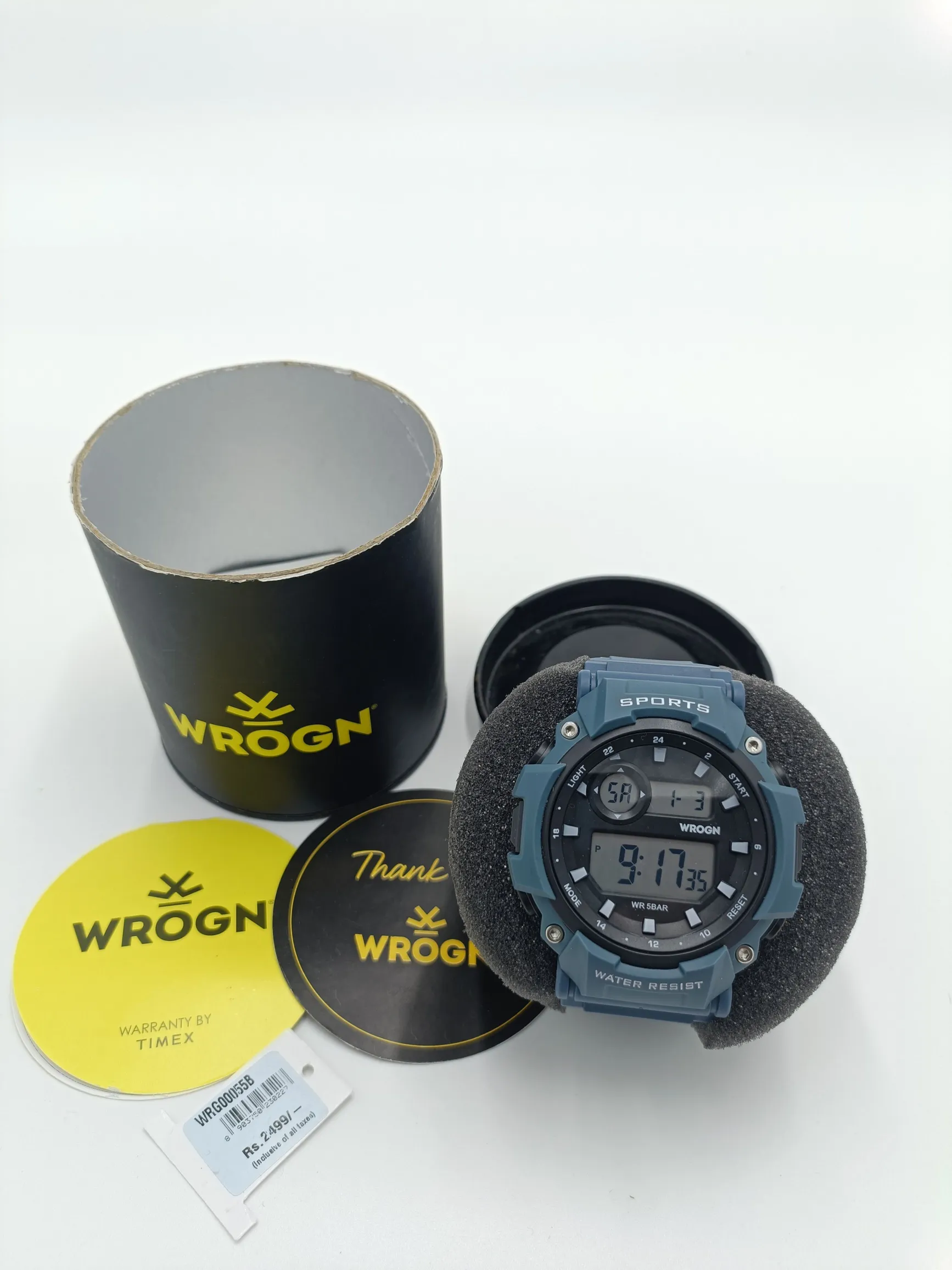 Elegant Men's Digital Watch With Rubber Strap - Ideal For Gifting