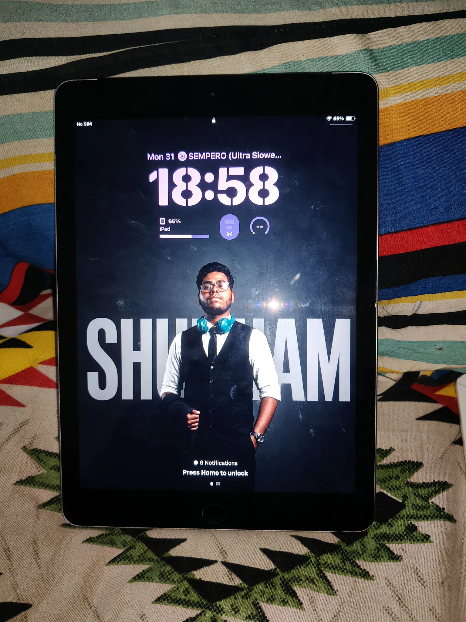 Buy used Ipad 6th gen wifi + cellular online on Resellpur