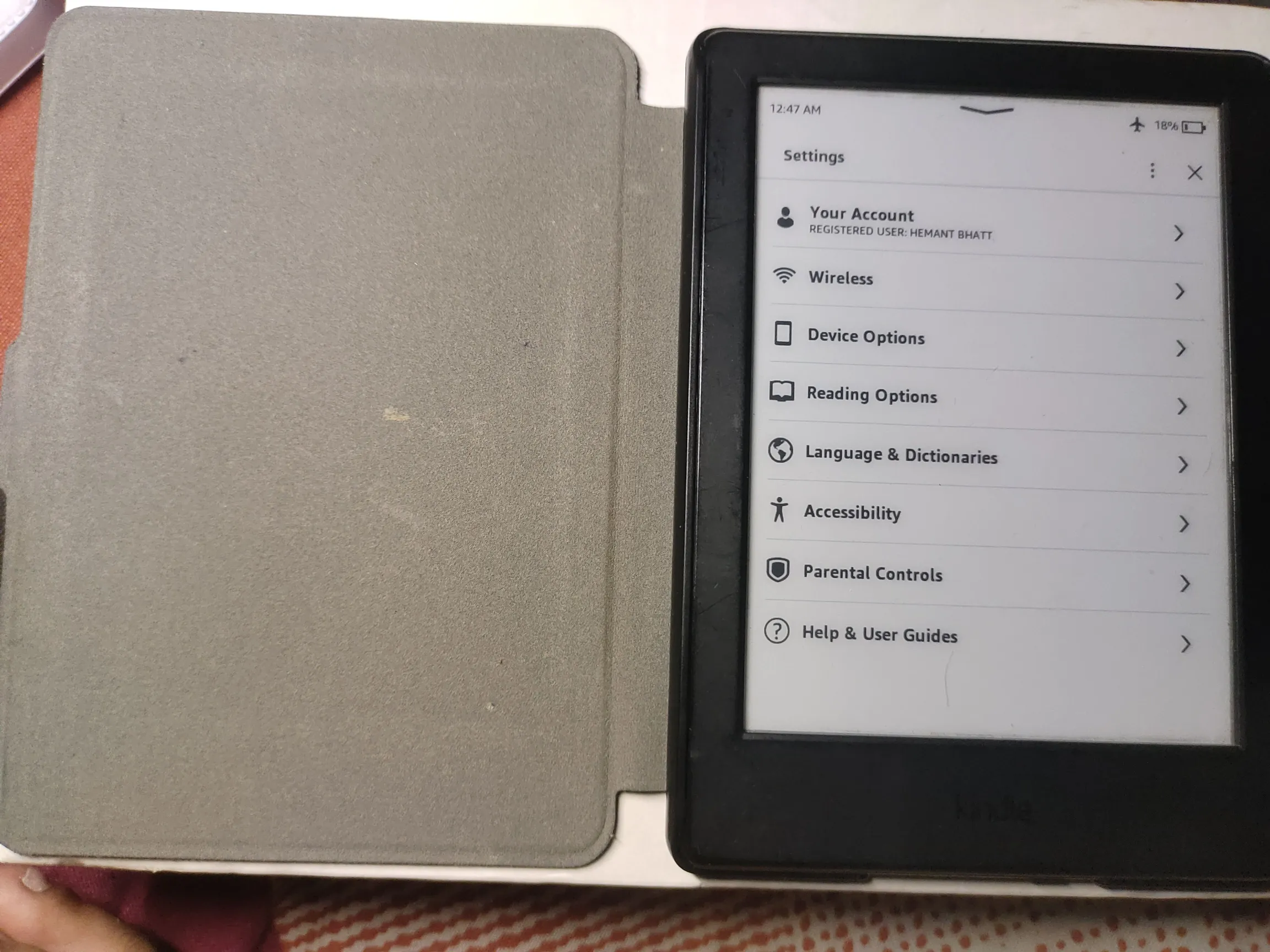 Buy used Kindle 8th Generation E-reader With Protective Case And Charging Cable online on Resellpur