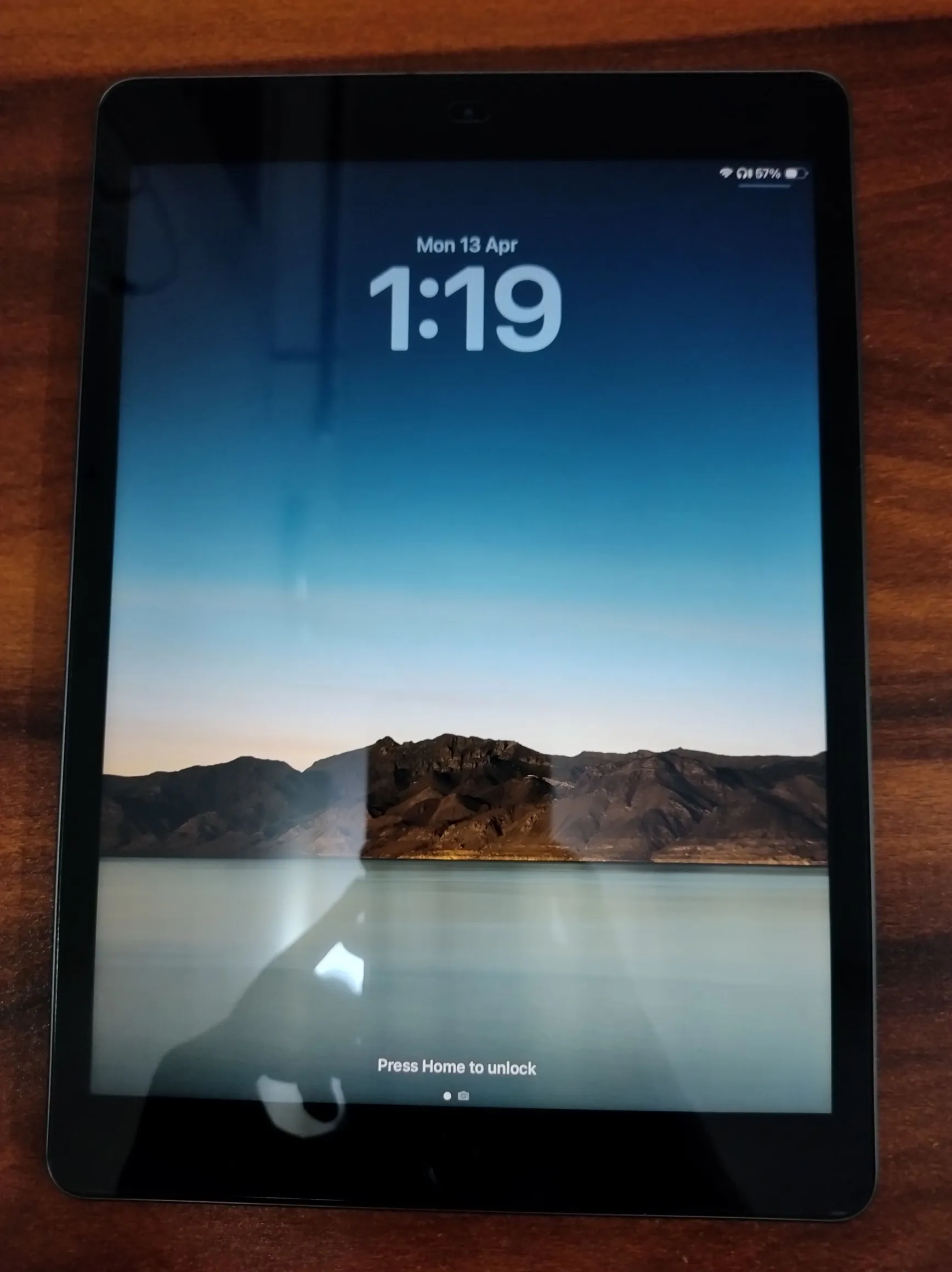 Buy used Apple Ipad 8th Generation Excellent Condition 32GB Space Gray With Cover online on Resellpur