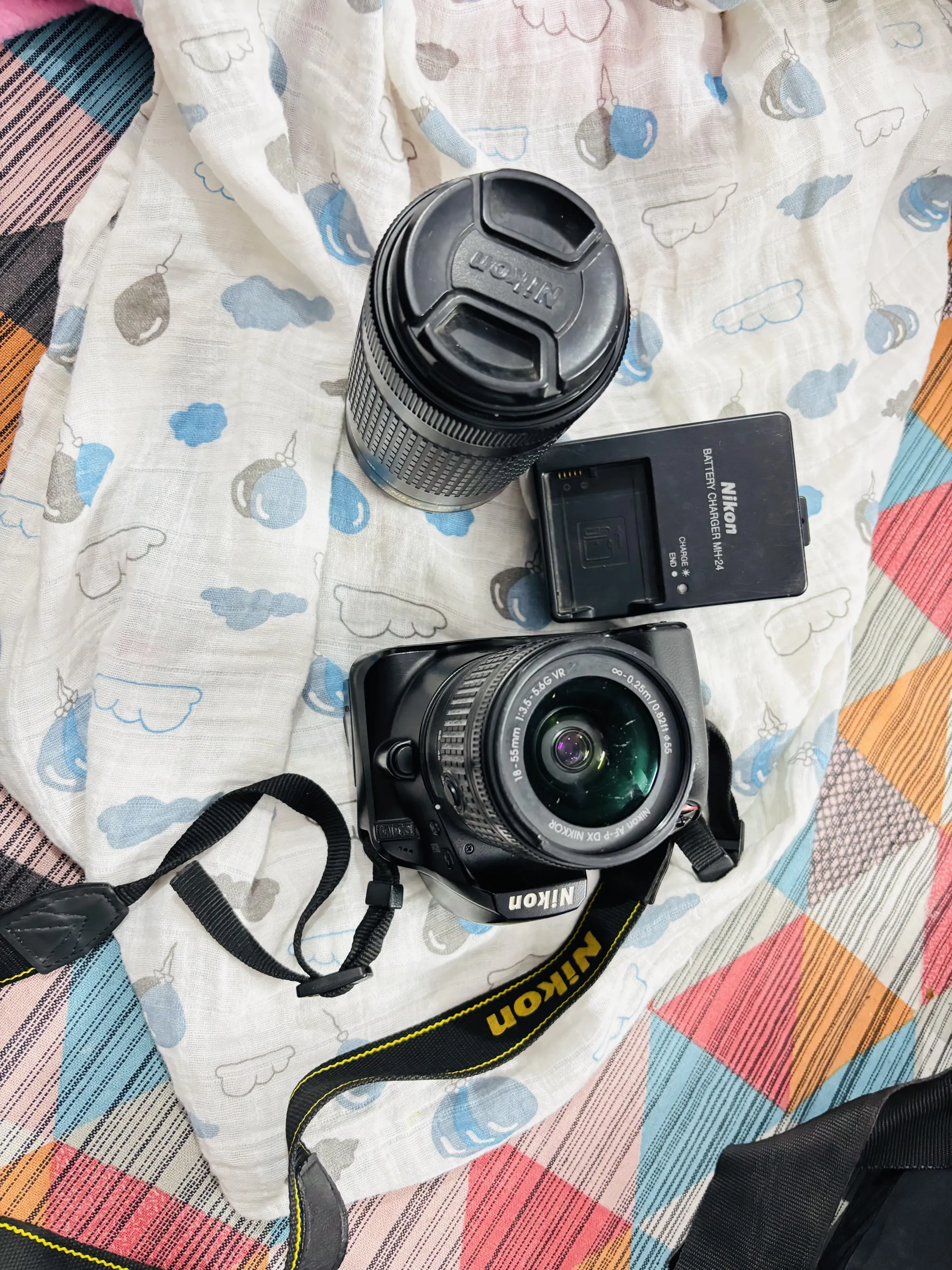 Buy used Nikon D3400 DSLR Camera Body With Dual Lens Kit - Black online on Resellpur