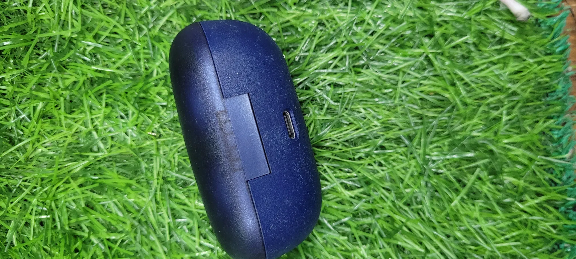 Buy used Sony Used Wireless Earbuds Blue With 80h Battery Life online on Resellpur