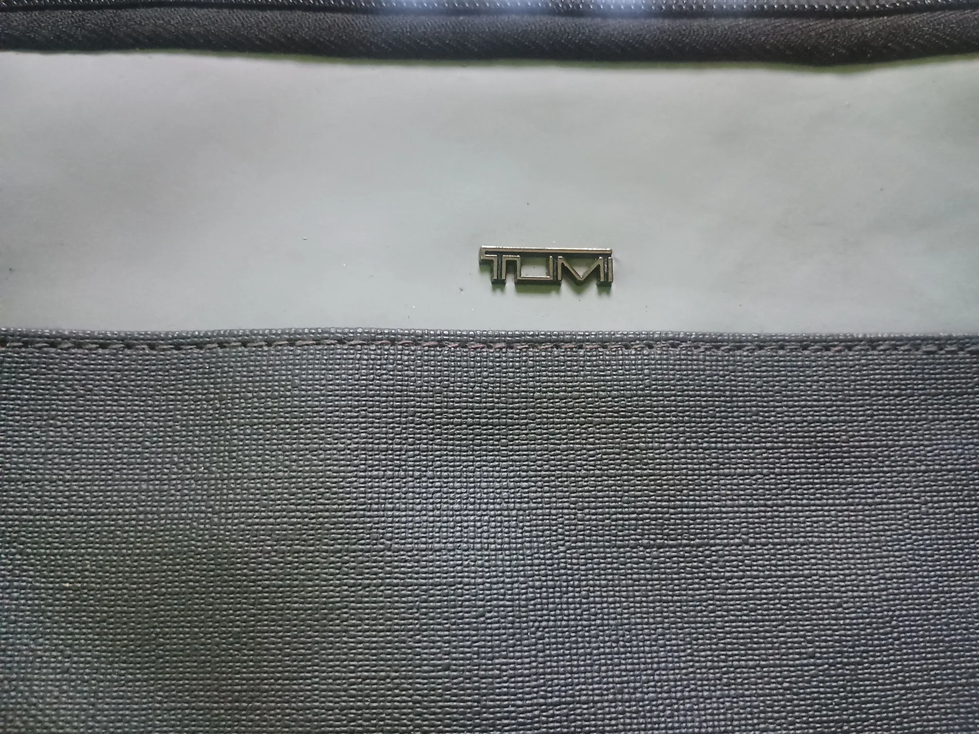 Buy used TUMI Premium Airline Amenity Kit with Luxury Travel Essentials online on Resellpur