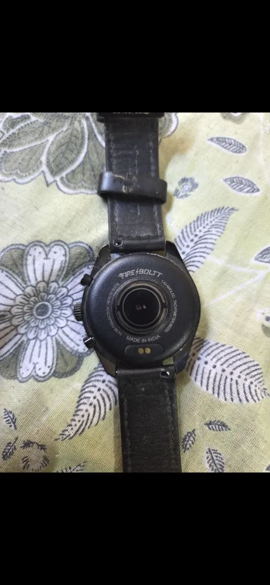 Buy used Fire Boltt Moon Smart Watch Black 1.43 AMOLED Bluetooth online on Resellpur