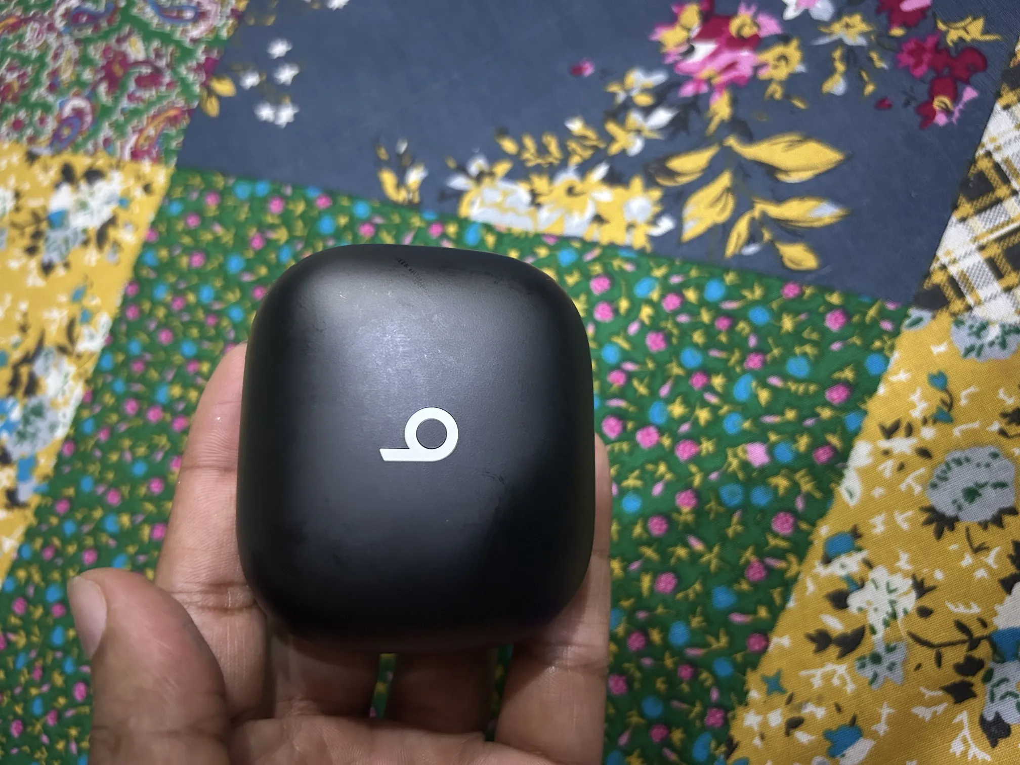 Buy used Beats Powerbeats Pro Wireless Earbuds Black Like New online on Resellpur