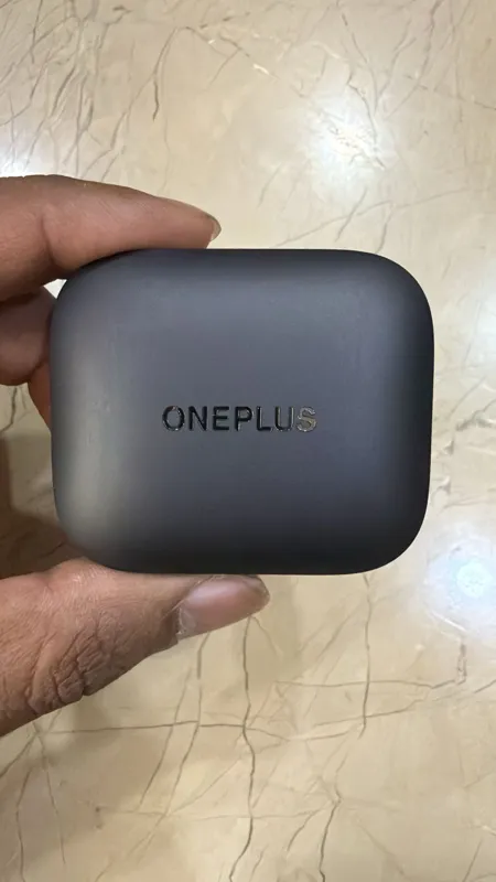 Buy used Oneplus Buds 3 - Unused Wireless Earbuds - Black online on Resellpur