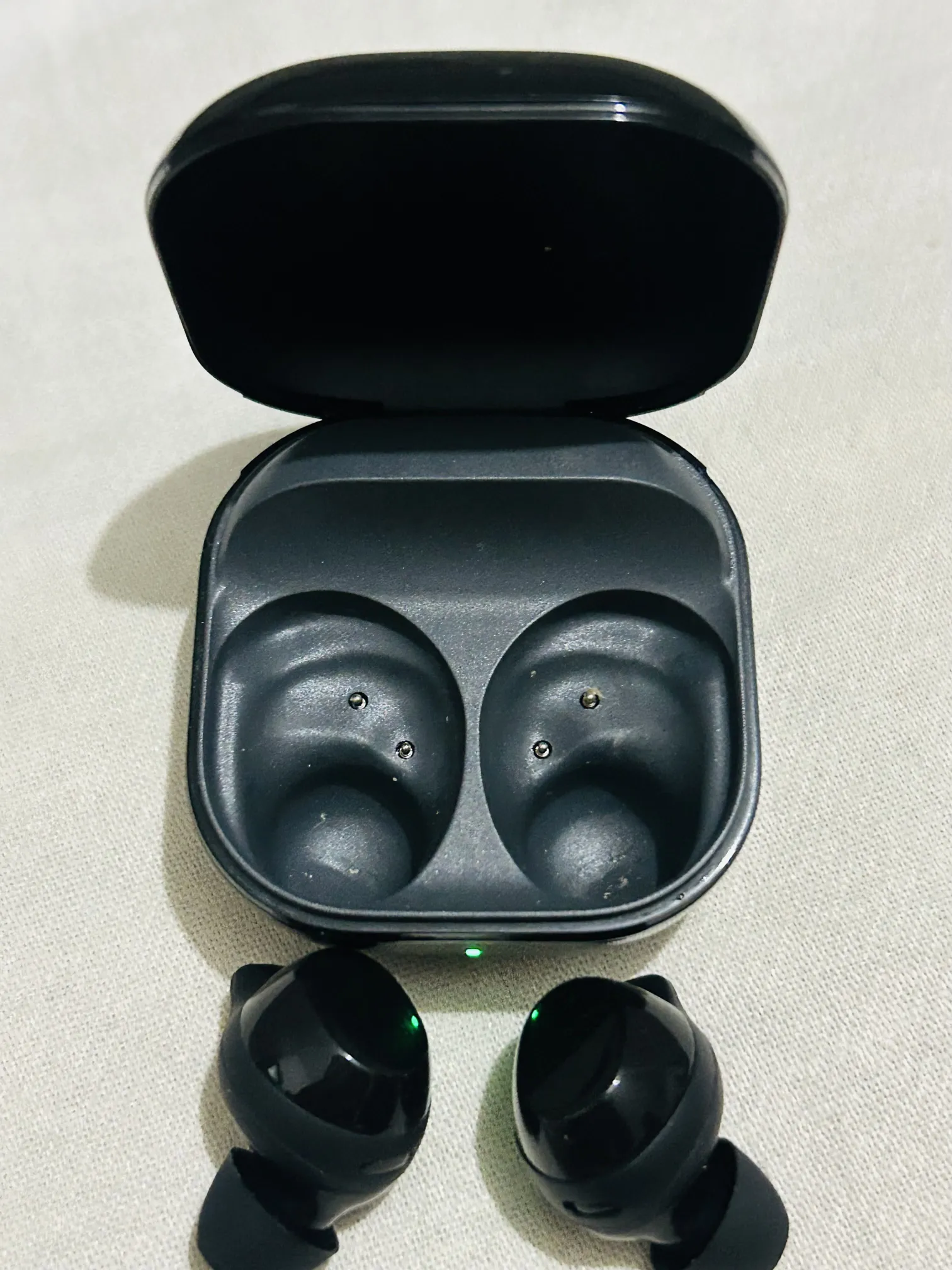Buy used Samsung Galaxy Buds Core Black Wireless Earbuds Like New online on Resellpur