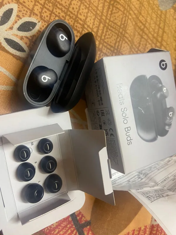 Buy used Beats Solo Buds | Brand New | Black | 1-year Apple Warranty online on Resellpur