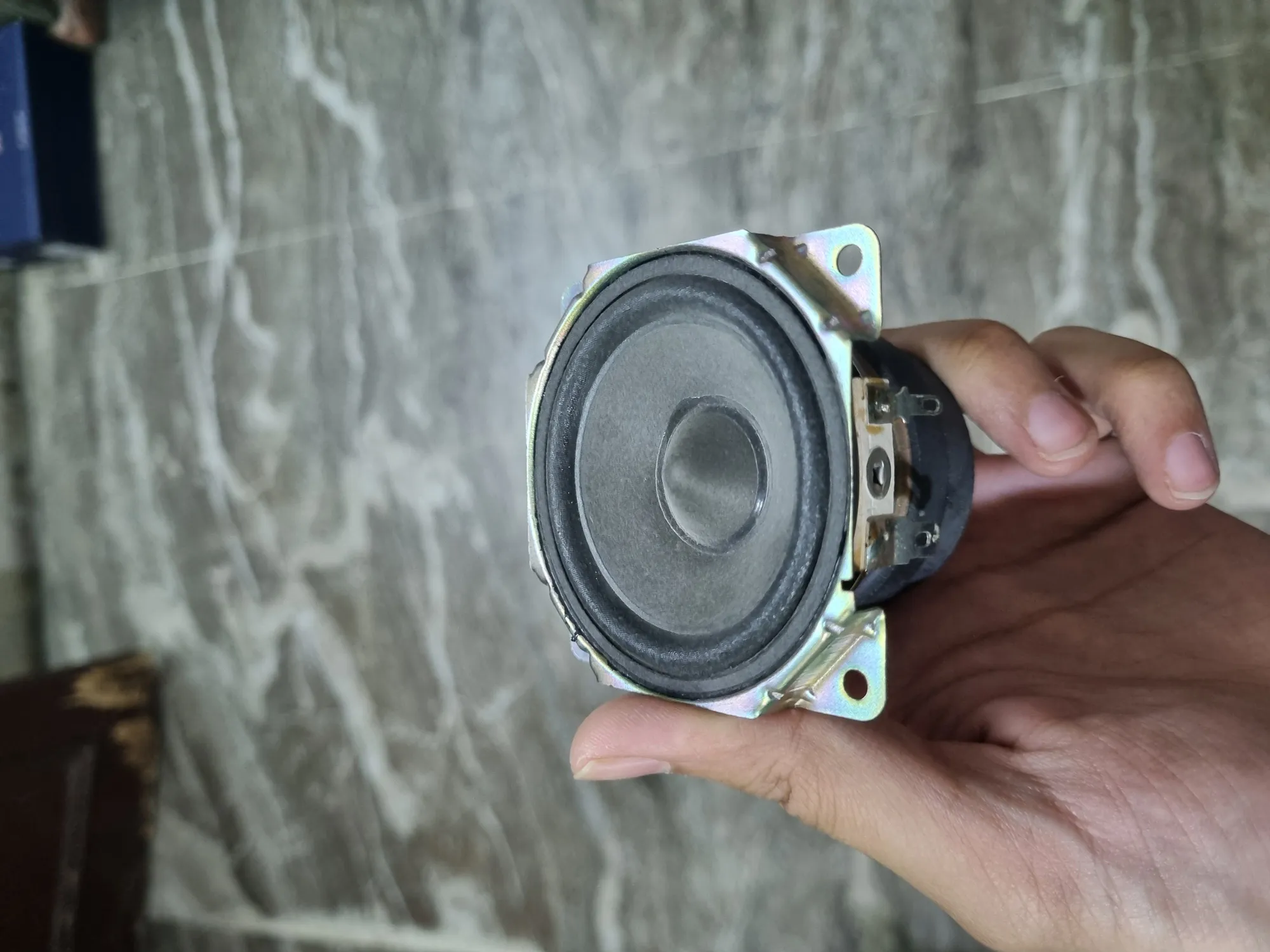 Buy used Sony Full Range Driver Speaker 2.75 Inches Loud And Crisp online on Resellpur