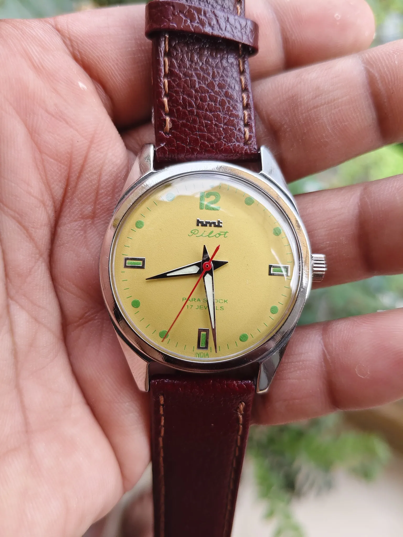 Buy used HMT Pilot Refurbished Mechanical Watch Yellow Dial Cherry Brown Leather 35mm online on Resellpur