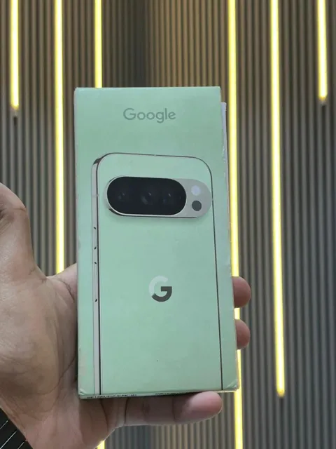 Sold second hand Google Pixel 10 Pro - 256GB Jade Smartphone, 16GB RAM, Original Box on Resellpur