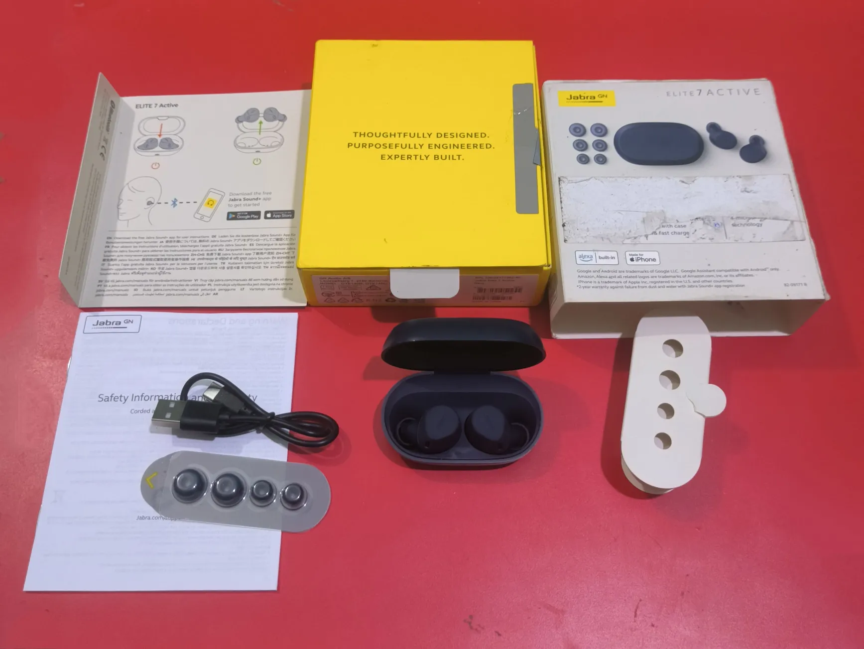 Buy used Jabra Elite 7 Active | Best Condition | Earbuds | Black | Wireless | Intelligent Noise Control online on Resellpur