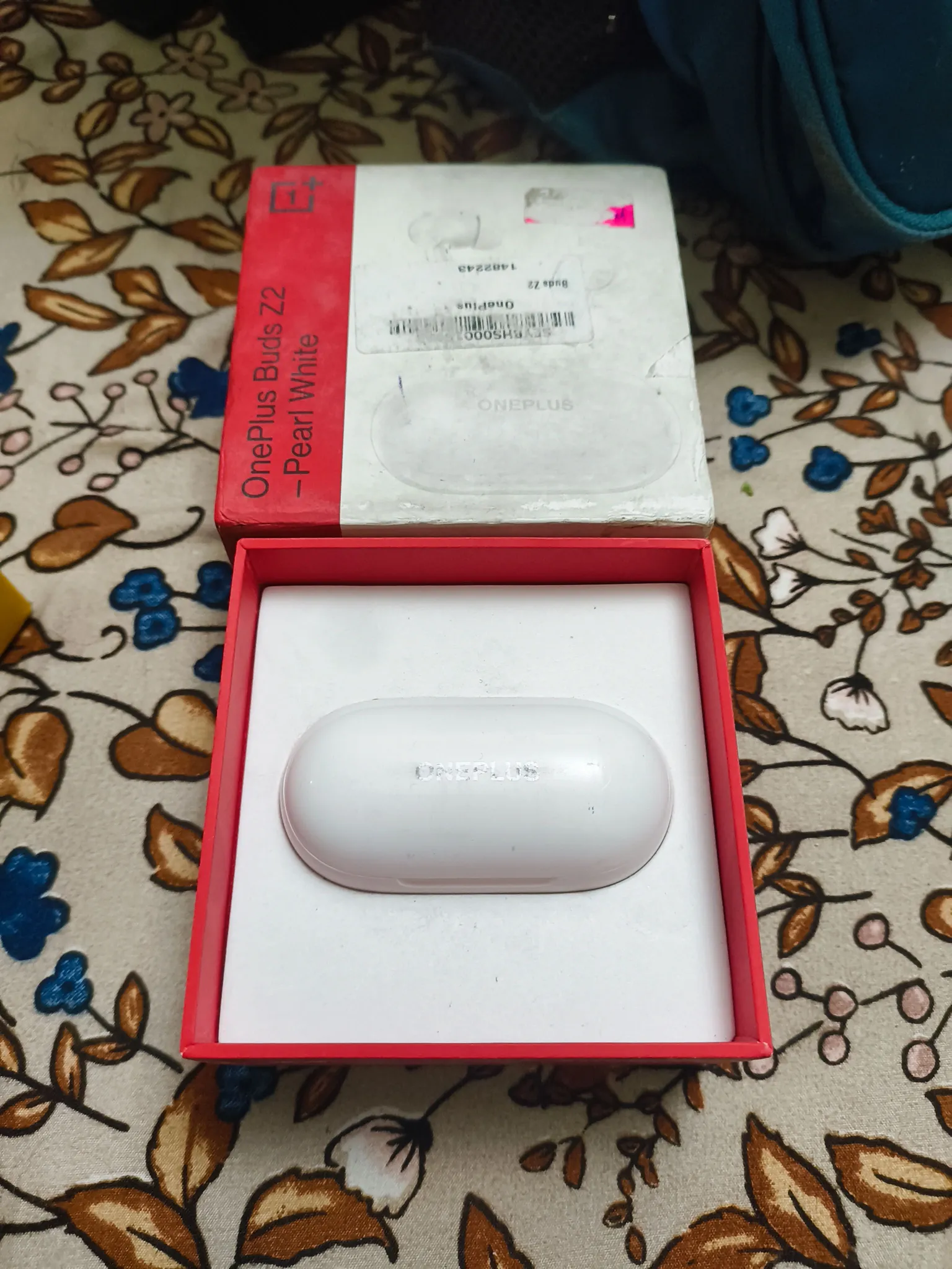 Buy used Oneplus Buds Z2 - Used - Wireless Earbuds - Pearl White online on Resellpur