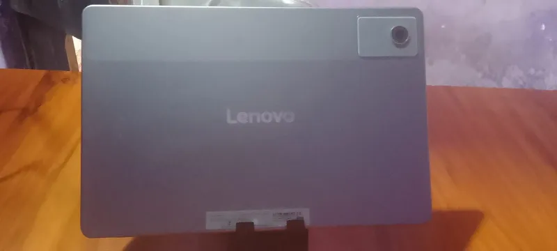 1 month used lenovo tab 5G 8GB 256 storage