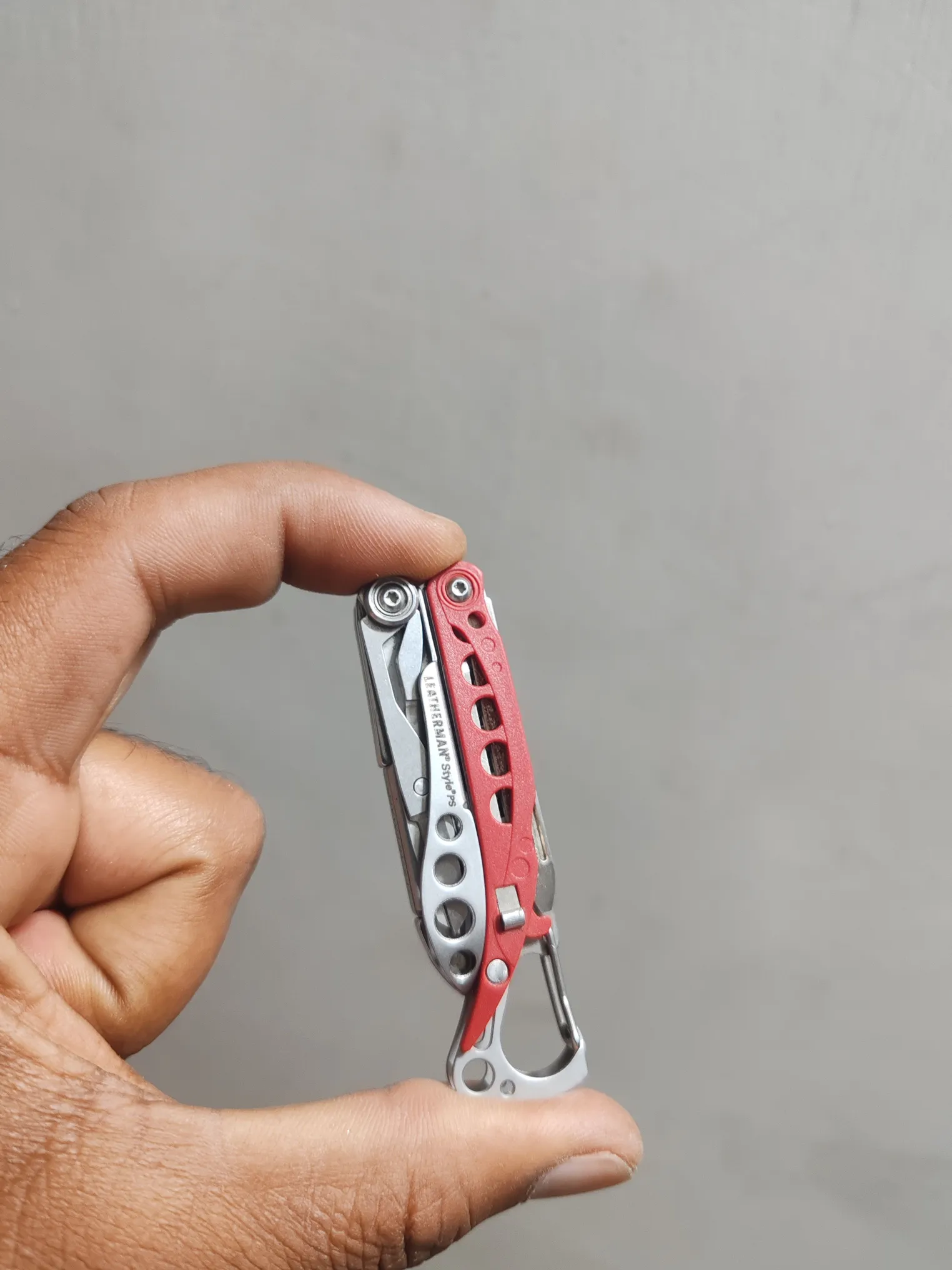 Buy used Leatherman Style PS Multi-tool Silver Red Tsa-friendly EDC online on Resellpur