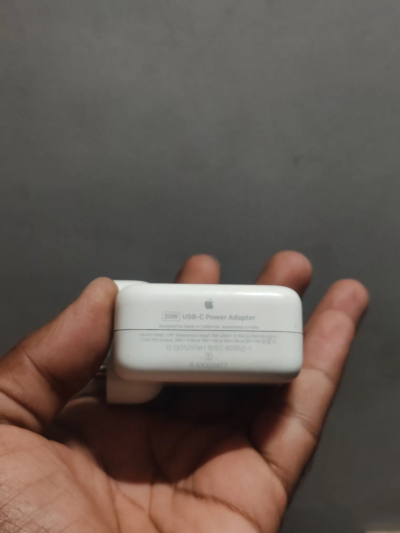 Buy used Apple Preloved 30W USB-C Power Adapter White Fast Charging online on Resellpur