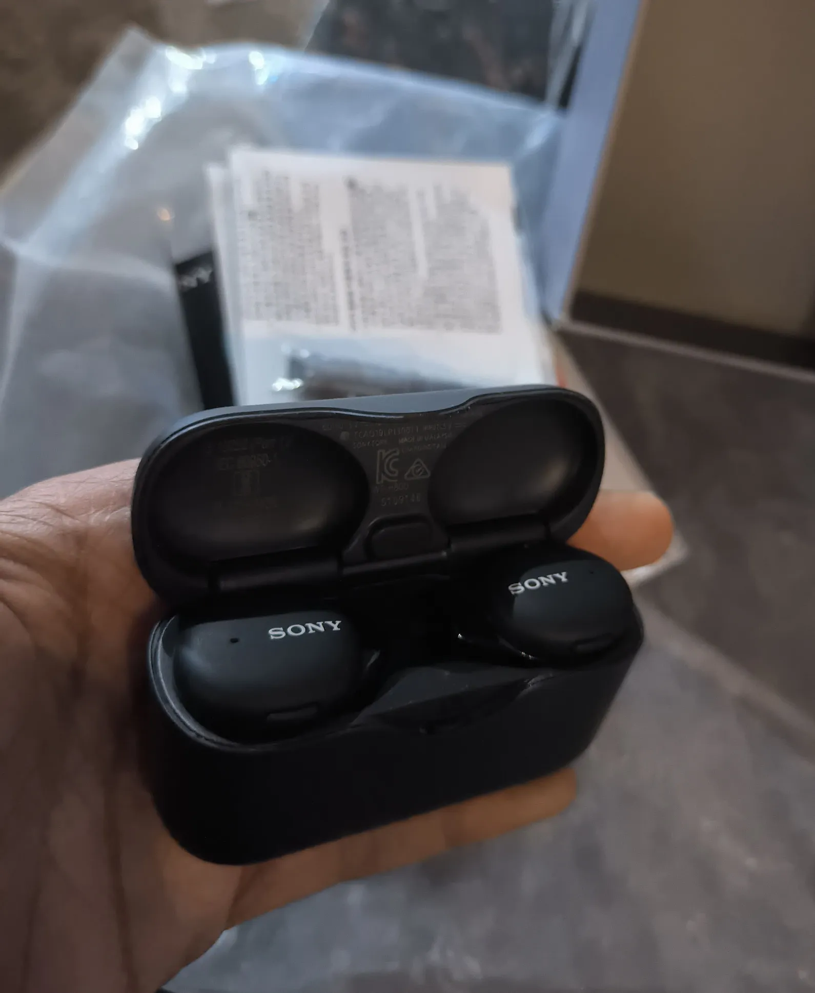 Buy used Sony WF-H800 | Almost New | Wireless Earbuds | Black | High Resolution Audio online on Resellpur
