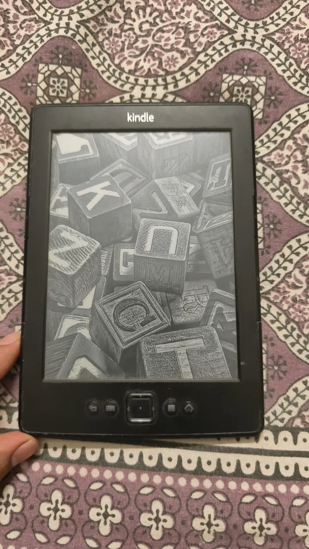 Sold second hand Amazon Kindle 4th Gen Pre-owned Good Condition Black on Resellpur