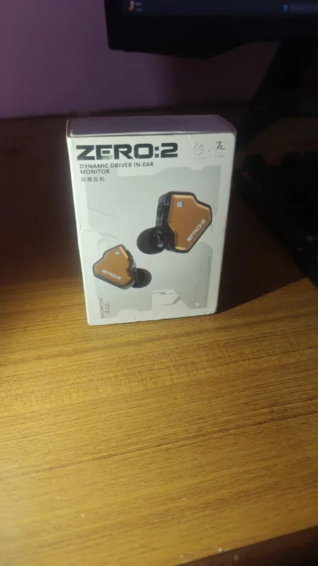Buy used Salnotes Zero 2 IEM Monitor - Refurbished - Orange - Dynamic Driver online on Resellpur
