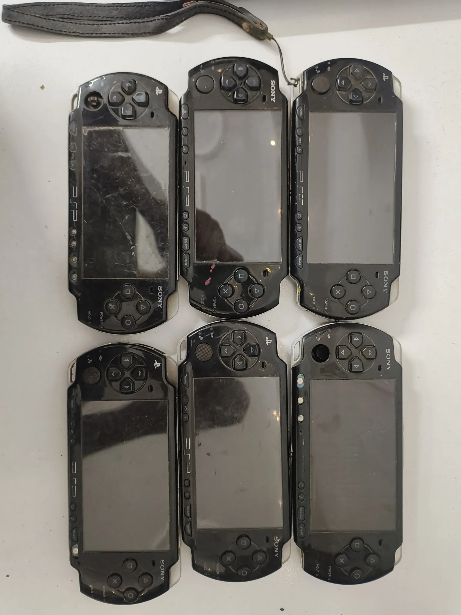 Sold second hand Bulk PSP 2000/3000 Models For Parts - 6 Units, Non-working Condition on Resellpur