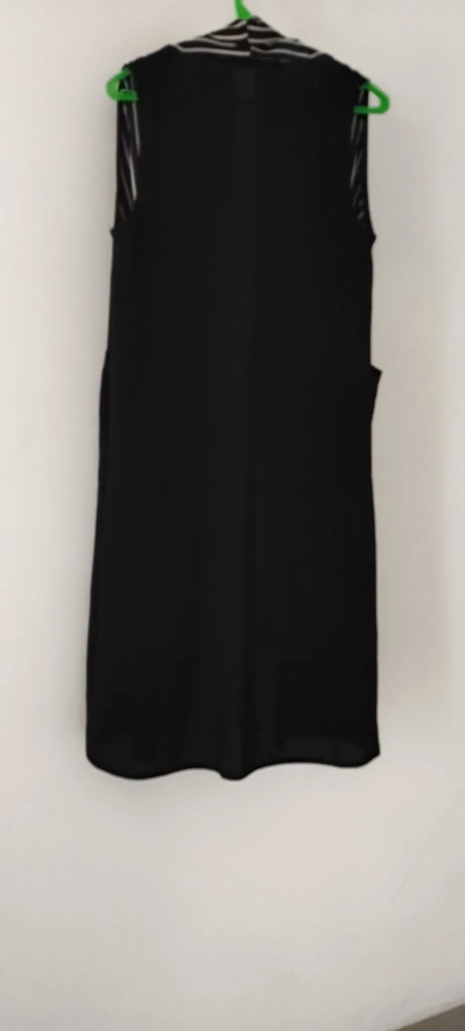 Summer Shrug Black Freesize Sleeveless Long
