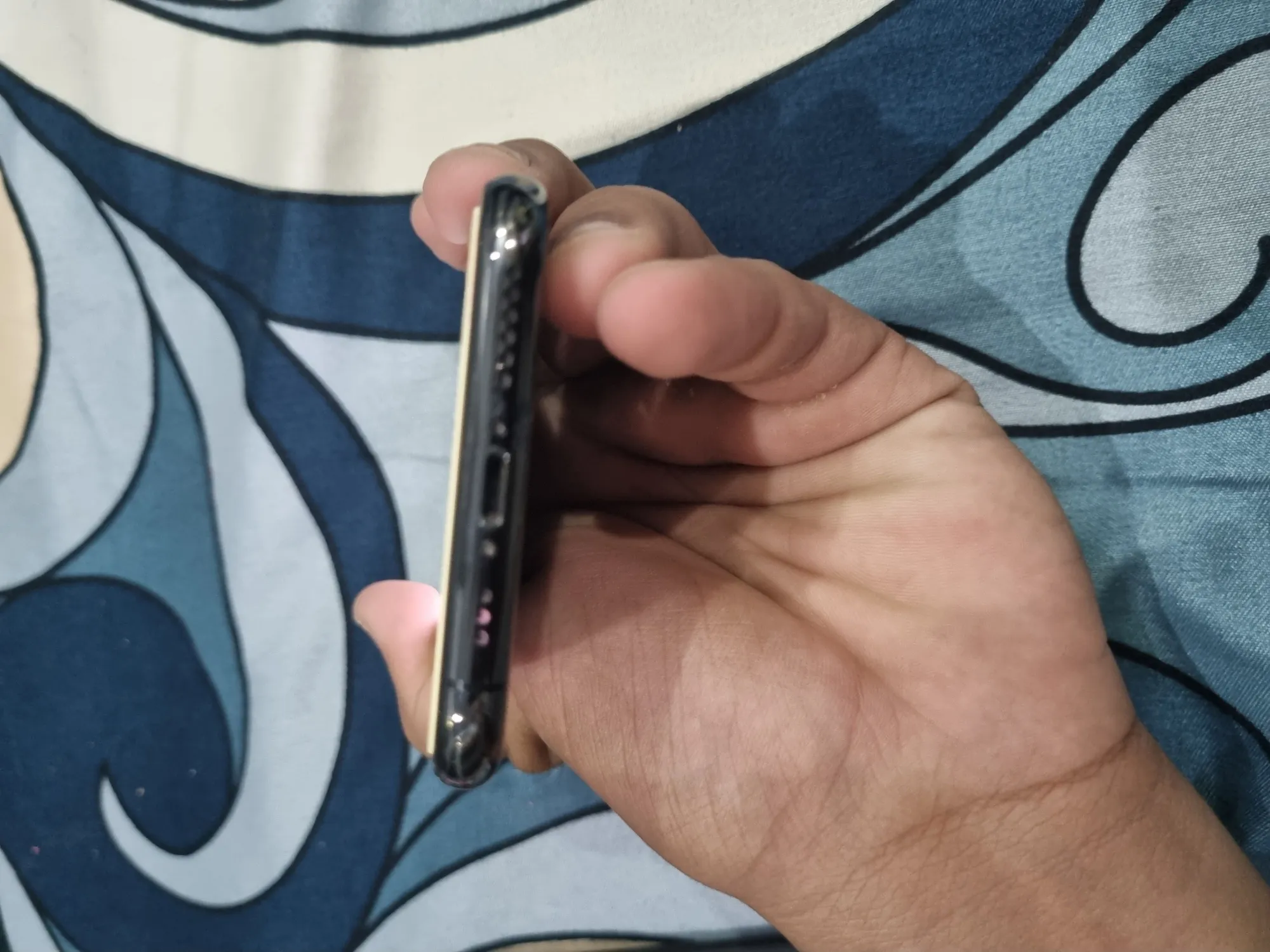 Buy used Apple Iphone Xs 256GB Black - Battery Replaced, All Parts Genuine online on Resellpur