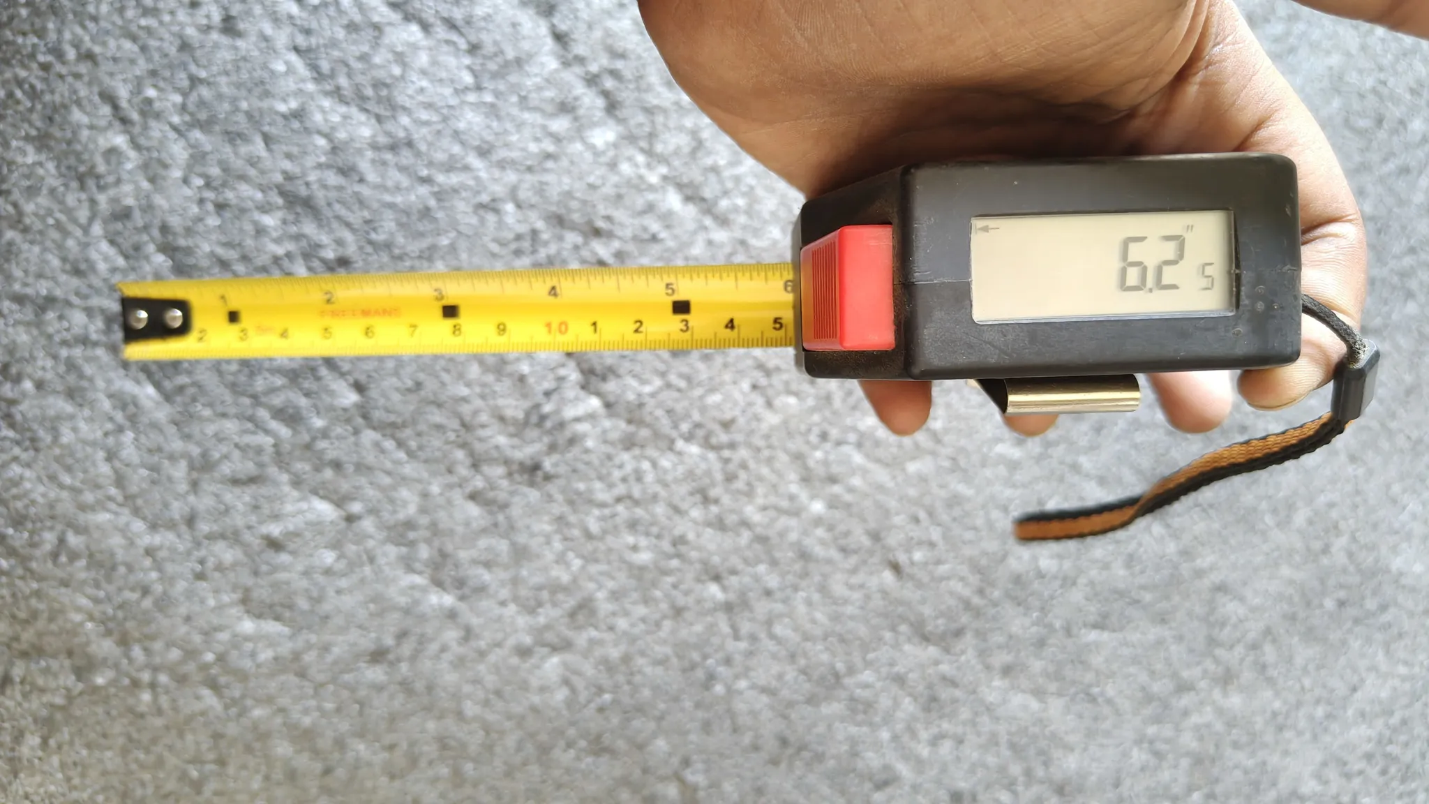 Sold second hand Freemans Digital Measurement Tape 5m 19mm Black on Resellpur