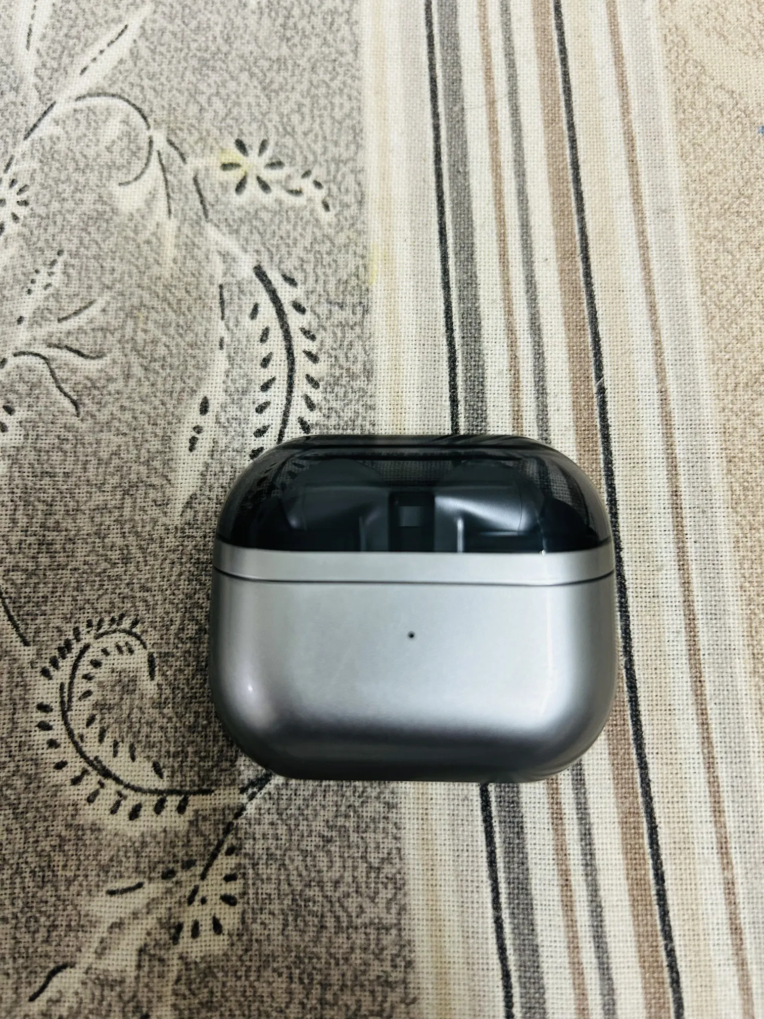 Samsung Galaxy Buds3 Pro Wireless Earbuds Metallic Grey