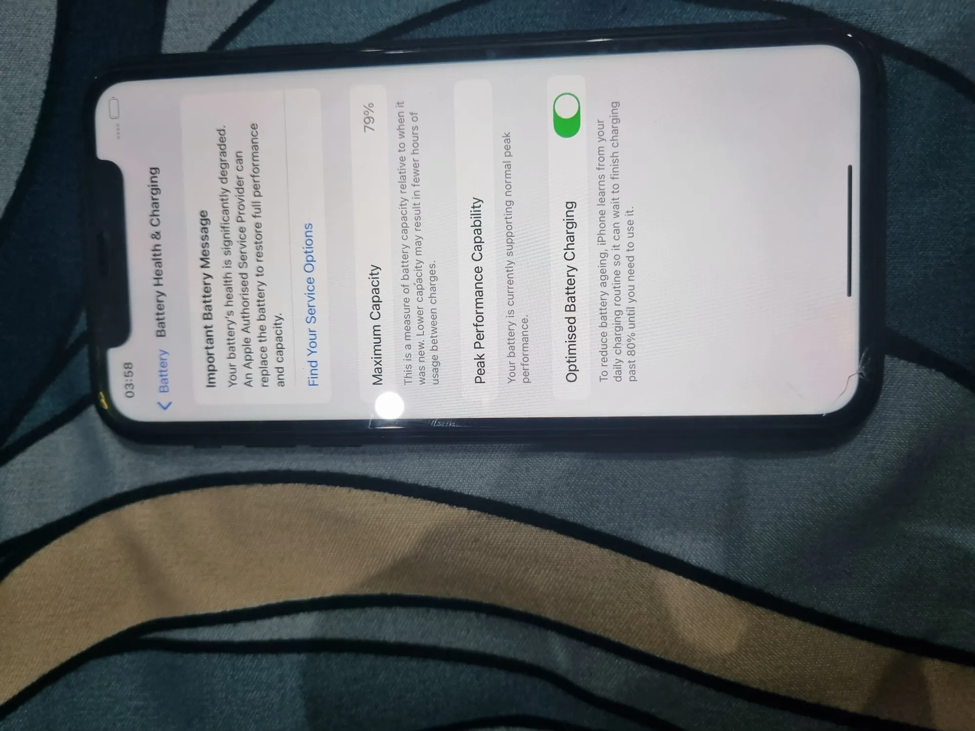 Buy used Apple Iphone XR 64GB Black Fair Condition Battery 79% online on Resellpur