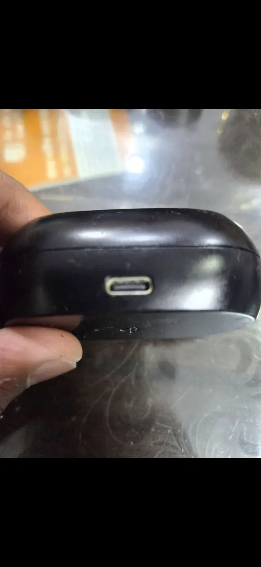 Buy used Jabra Elite 7 Pro Earbuds Black - Fair Condition online on Resellpur