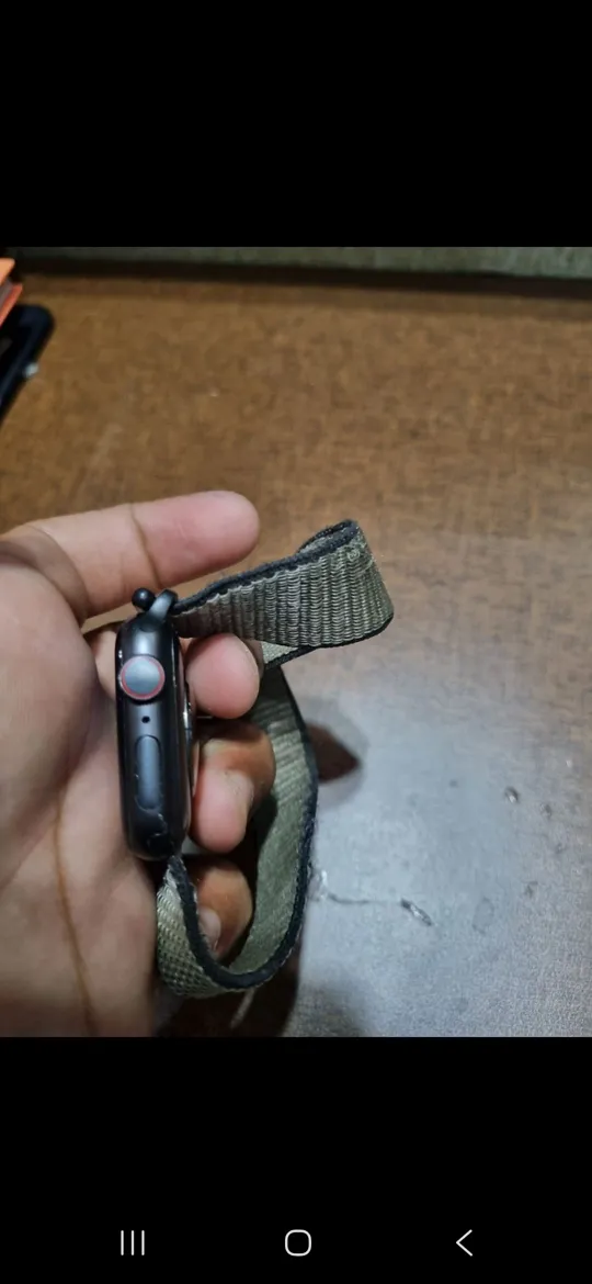 Sold second hand Apple Watch Series 5 40mm Black Olive Green Strap Good Condition on Resellpur