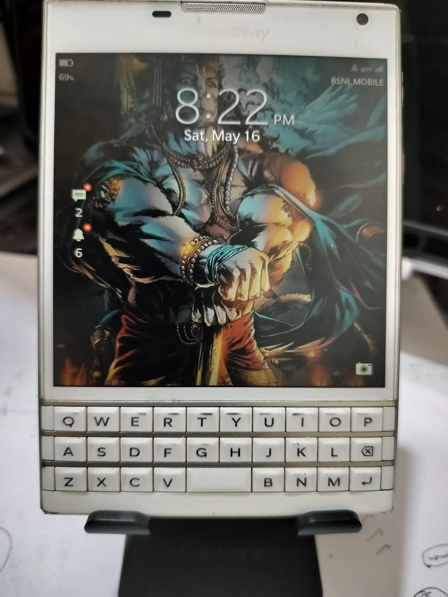 Buy used Blackberry Passport Used Smartphone White 32GB/3GB - Rare Edition online on Resellpur