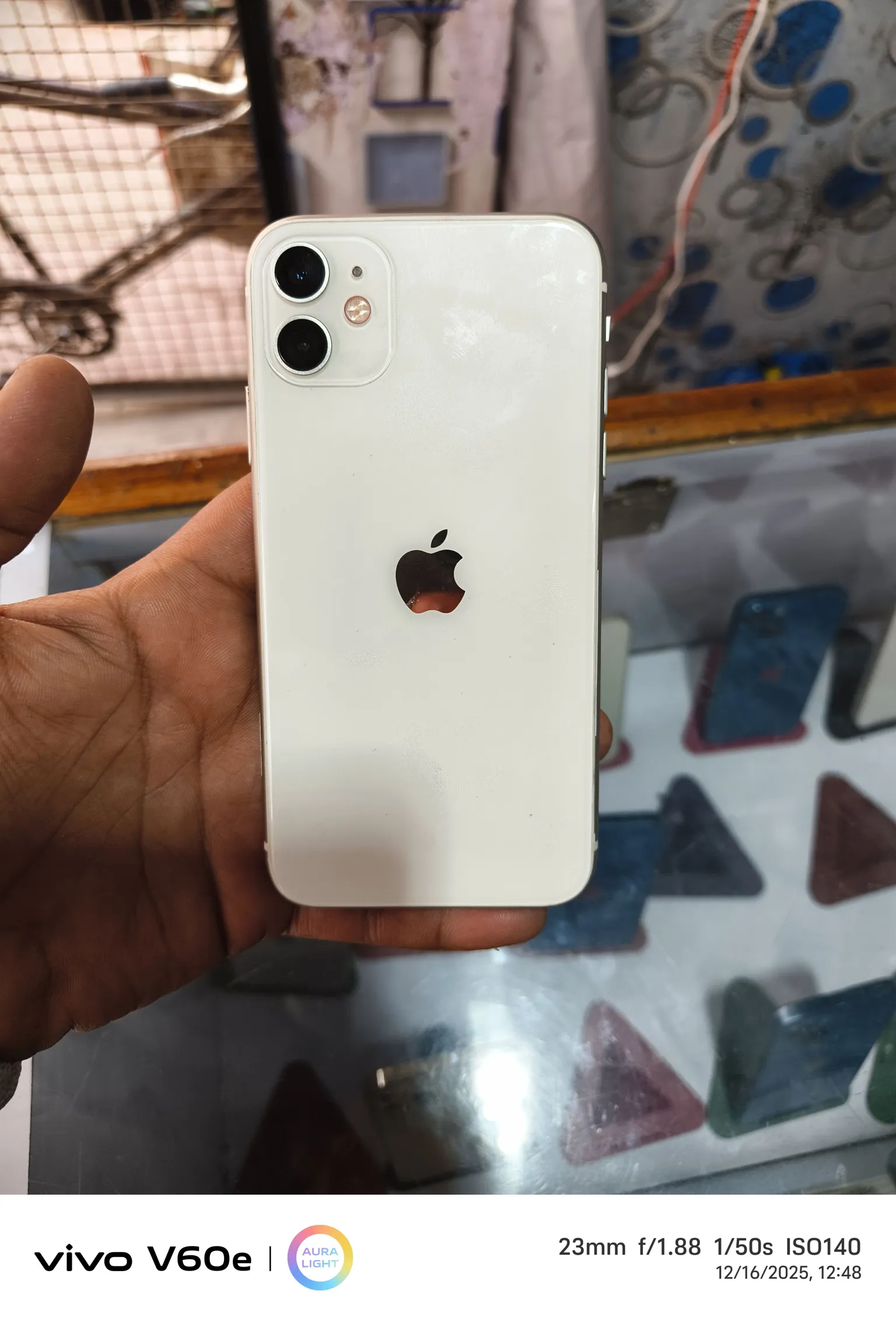 Buy used Apple Iphone 11 64GB With 90% Battery Health, Original Charger Included online on Resellpur