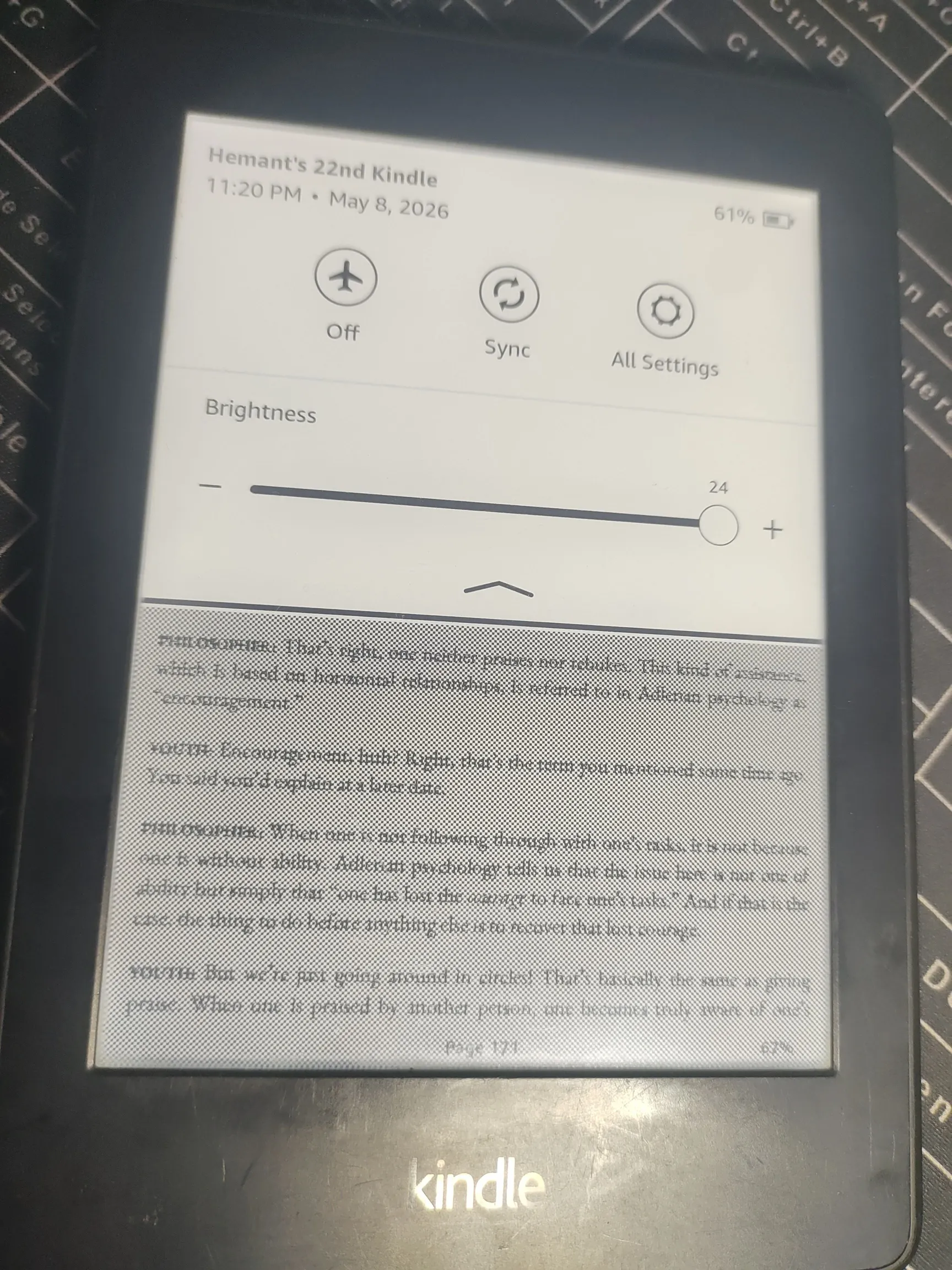 Buy used Kindle Paperwhite 7th Gen In Very Good Condition - Black - E-reader online on Resellpur