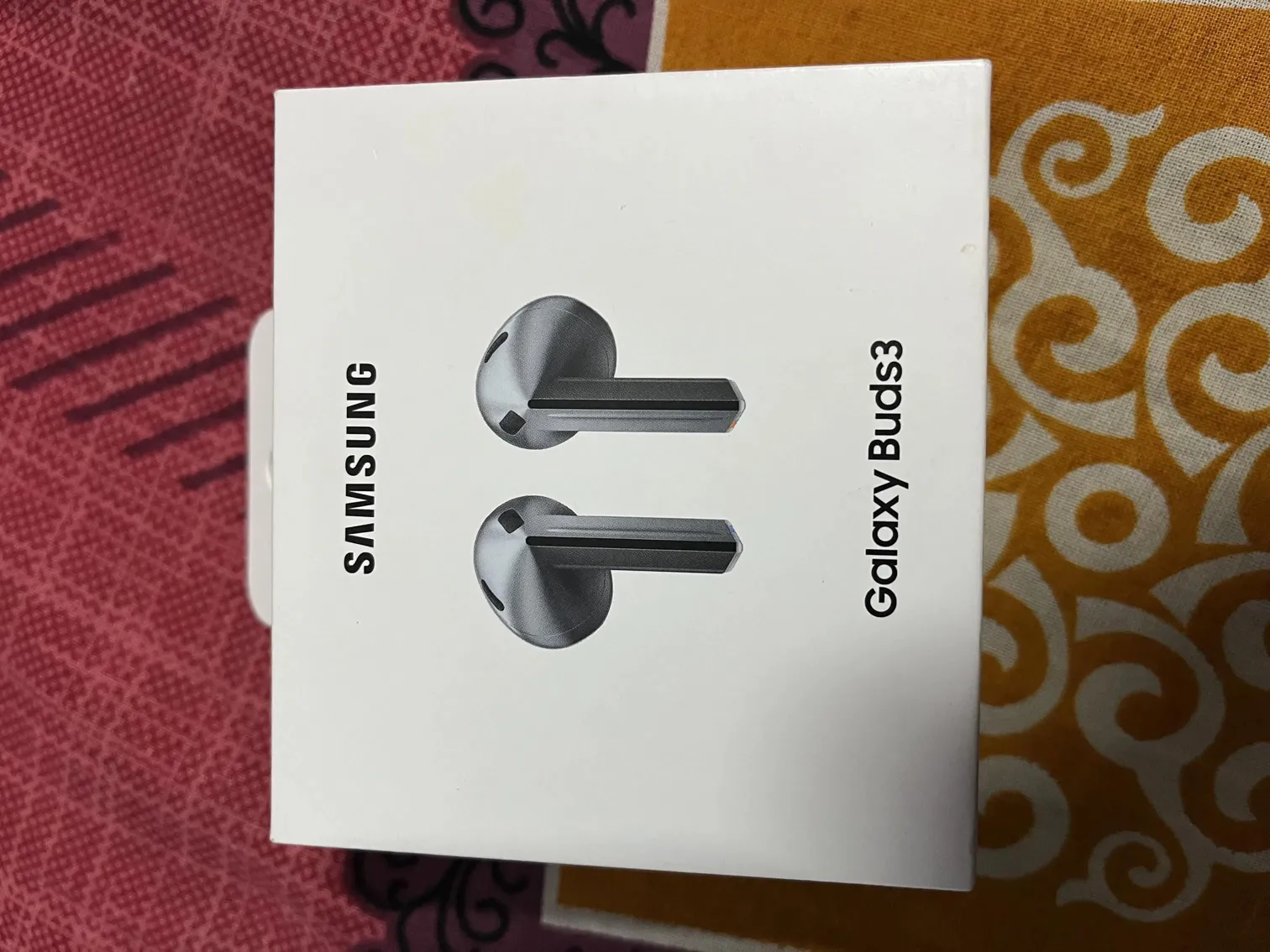 Buy used Samsung Galaxy Buds 3 Silver, Brand New Sealed online on Resellpur