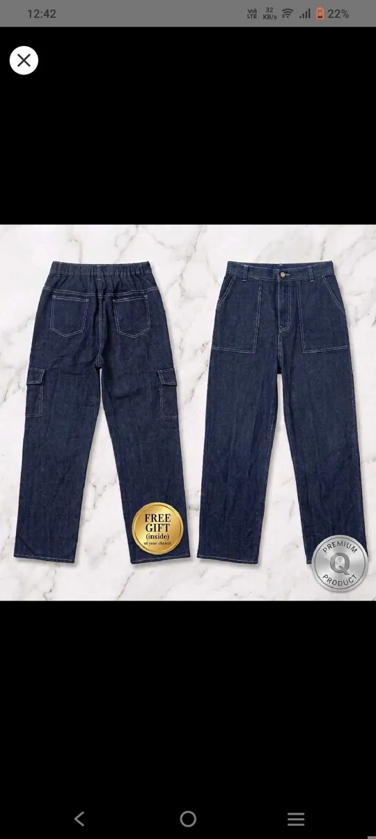 Dark Wash Cargo Jeans Women's Size 28 Elastic Waist Stretchable